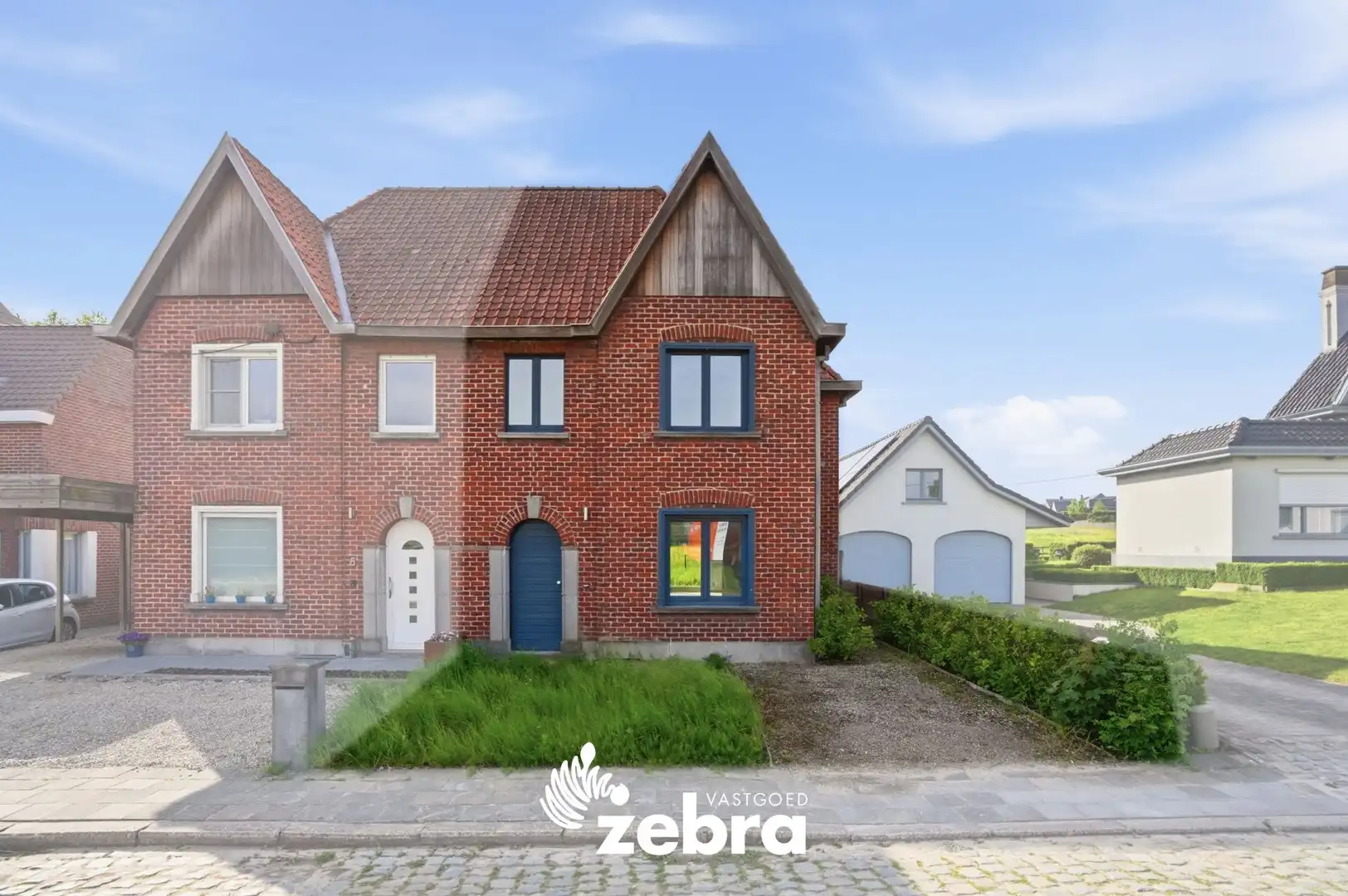 Instapklare gezinswoning met 3 slaapkamers en tuin in Tielt! foto {{pictureIndex}}