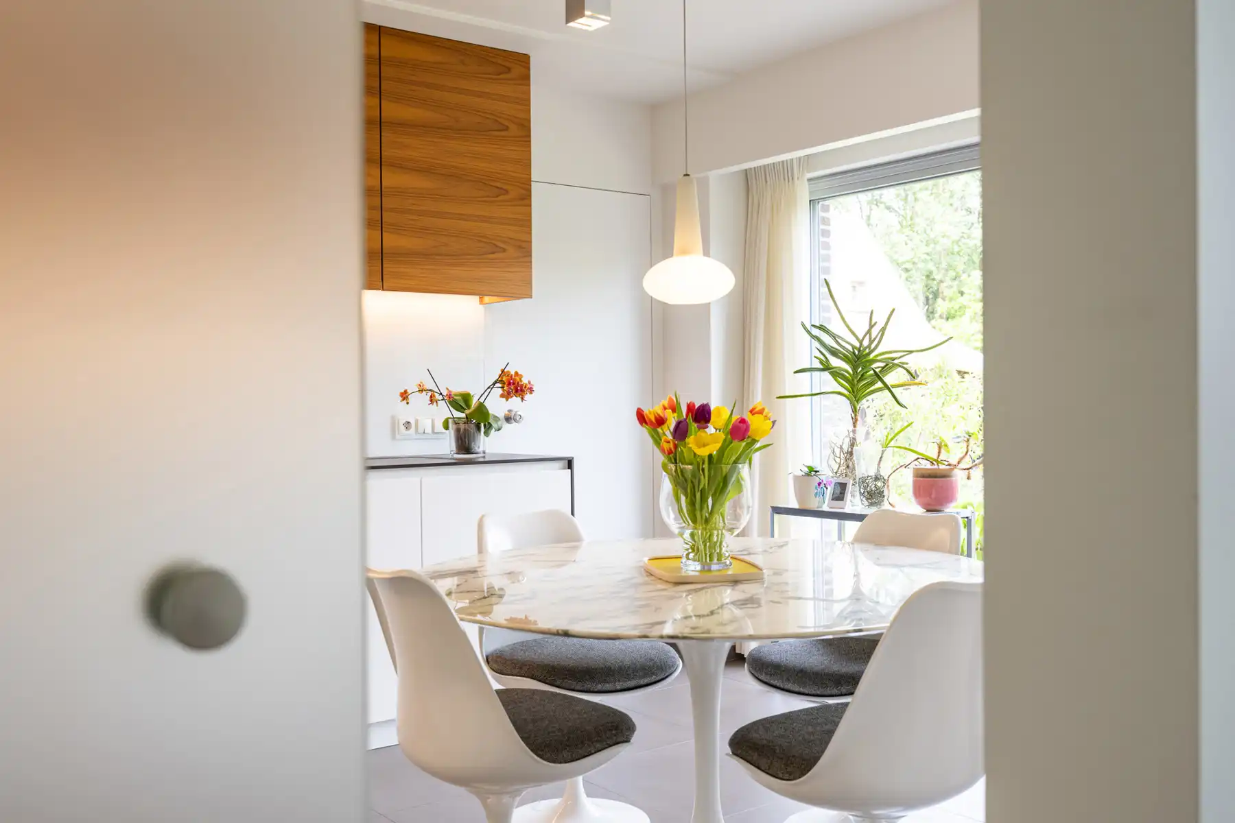 Degelijke en energiezuinige villa  op ca. 1000 m2 foto 11