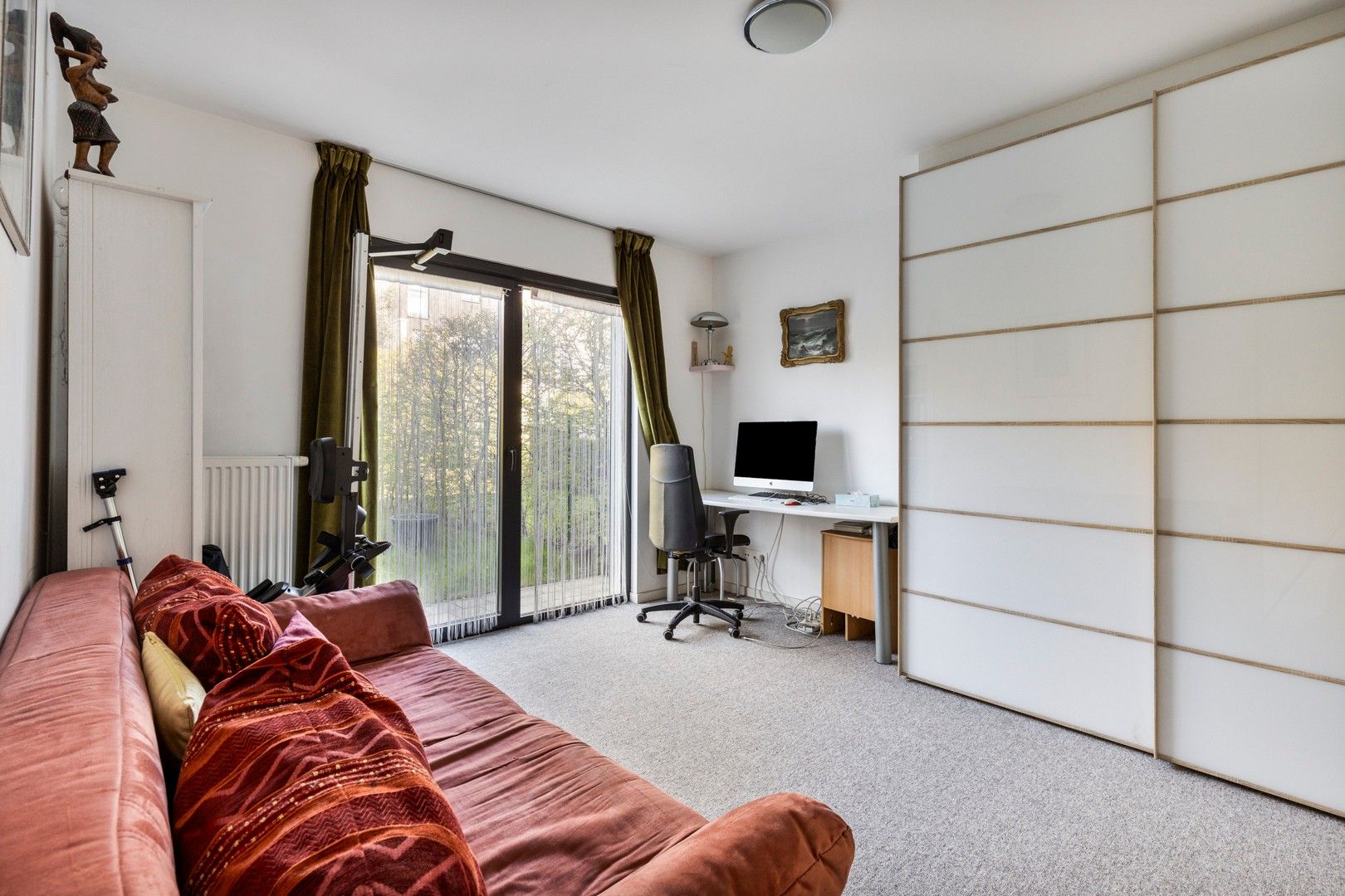 MODERNE, RUIME EN ENERGIEZUINIGE GEZINSWONING MET TUIN, GARAGE, 3 TERRASSEN EN 4 SLPKS OP TOPLOCATIE IN GENT foto 25