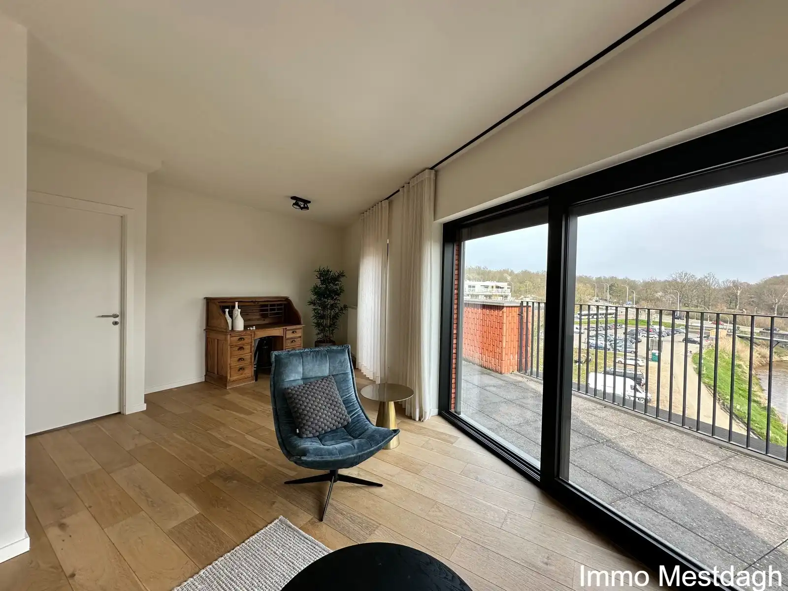 Unieke Penthouse met Panoramisch Uitzicht & Terrassen Rondom foto 12