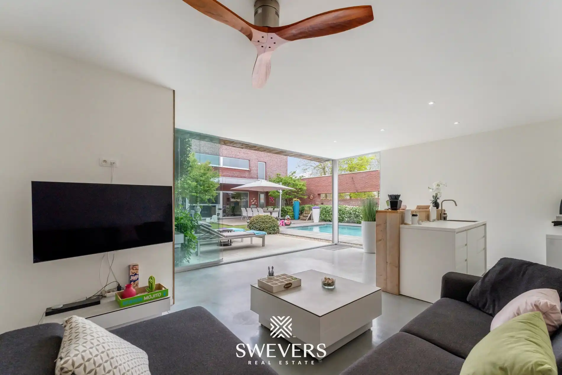 Werken, wonen en genieten in luxevilla met zwembad, poolhouse en magazijn in Koersel foto 33
