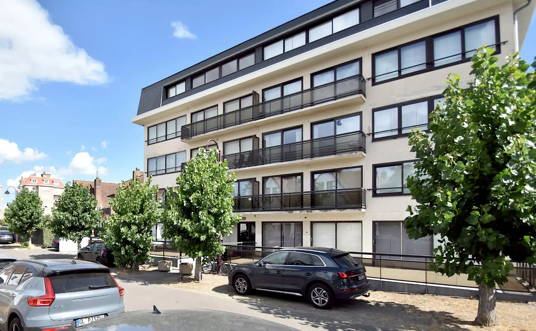 Residentie Bries – instap klaar appartement met zicht naar zee, op wandelafstand van strand en centrum foto {{pictureIndex}}