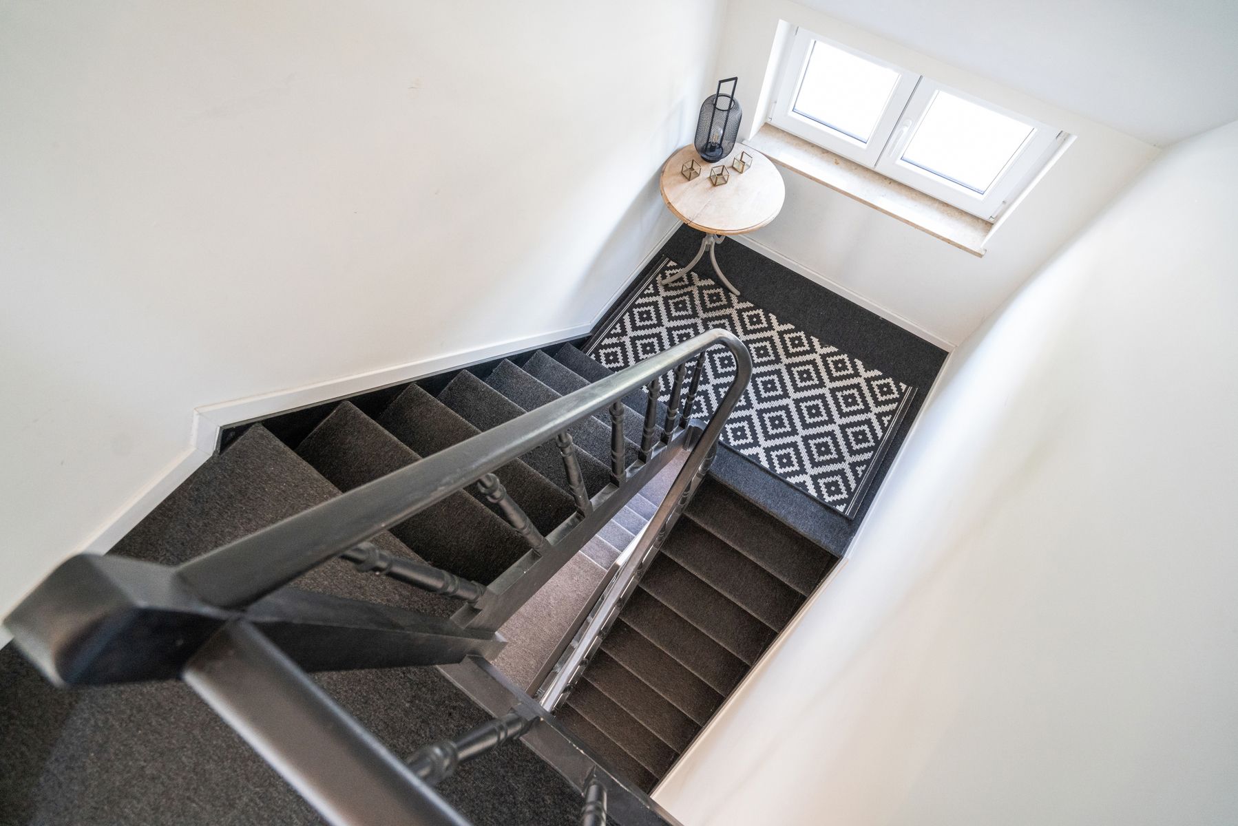 Volledig gerenoveerde rijwoning met stadstuin in Aalst foto 21