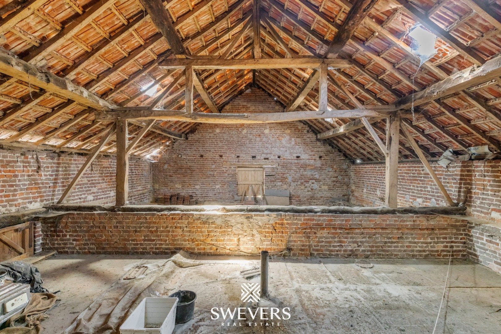 Authentieke hoeve met casco uitbreiding op 2 ha foto 25