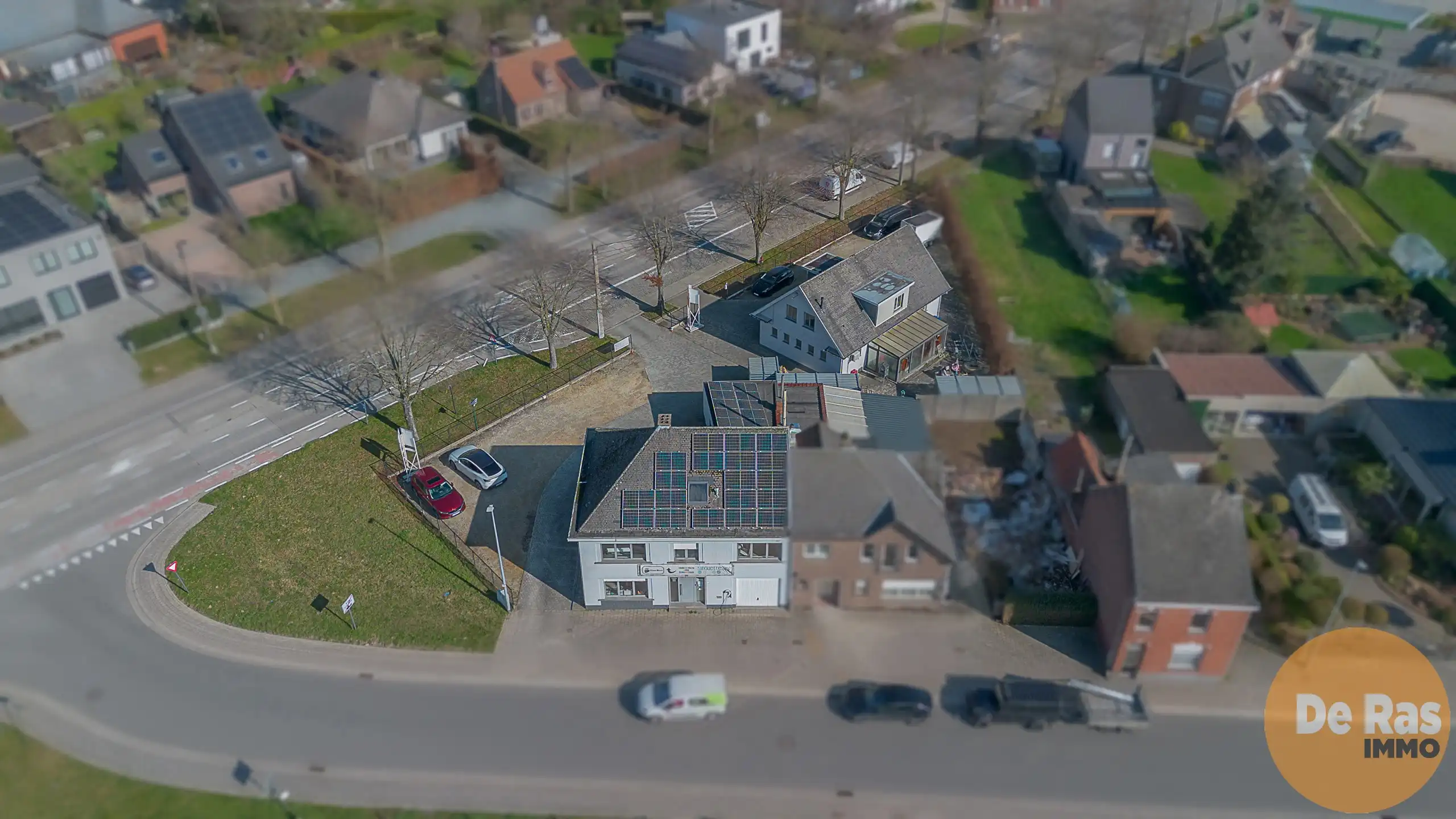ERPE - Handelswoning met grote zichtbaarheid en parking foto 29