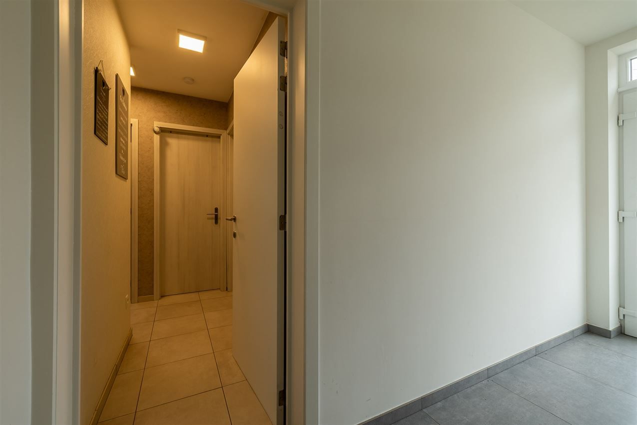 Recent glv. appartement met 2slk en tuin foto 3