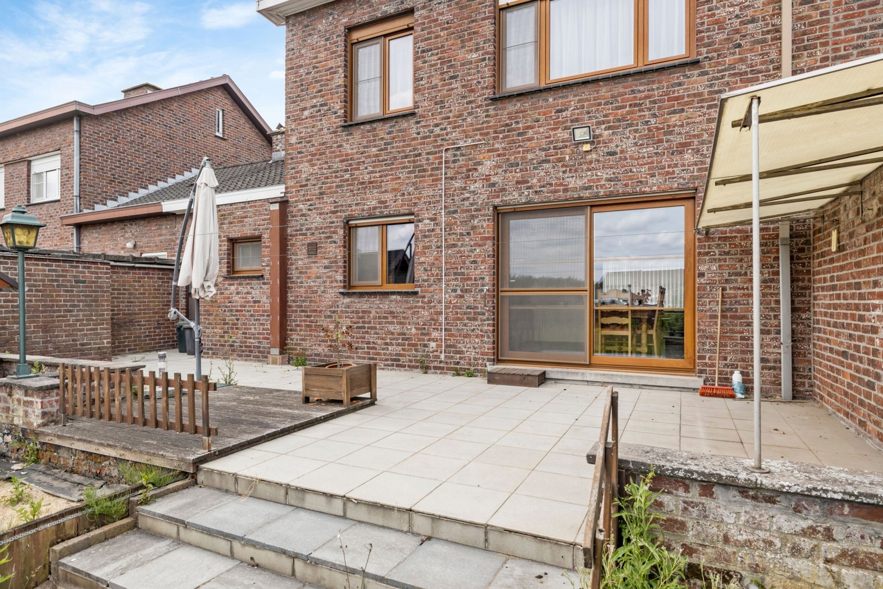 Op te frissen woning 4 slaapkamers foto 24