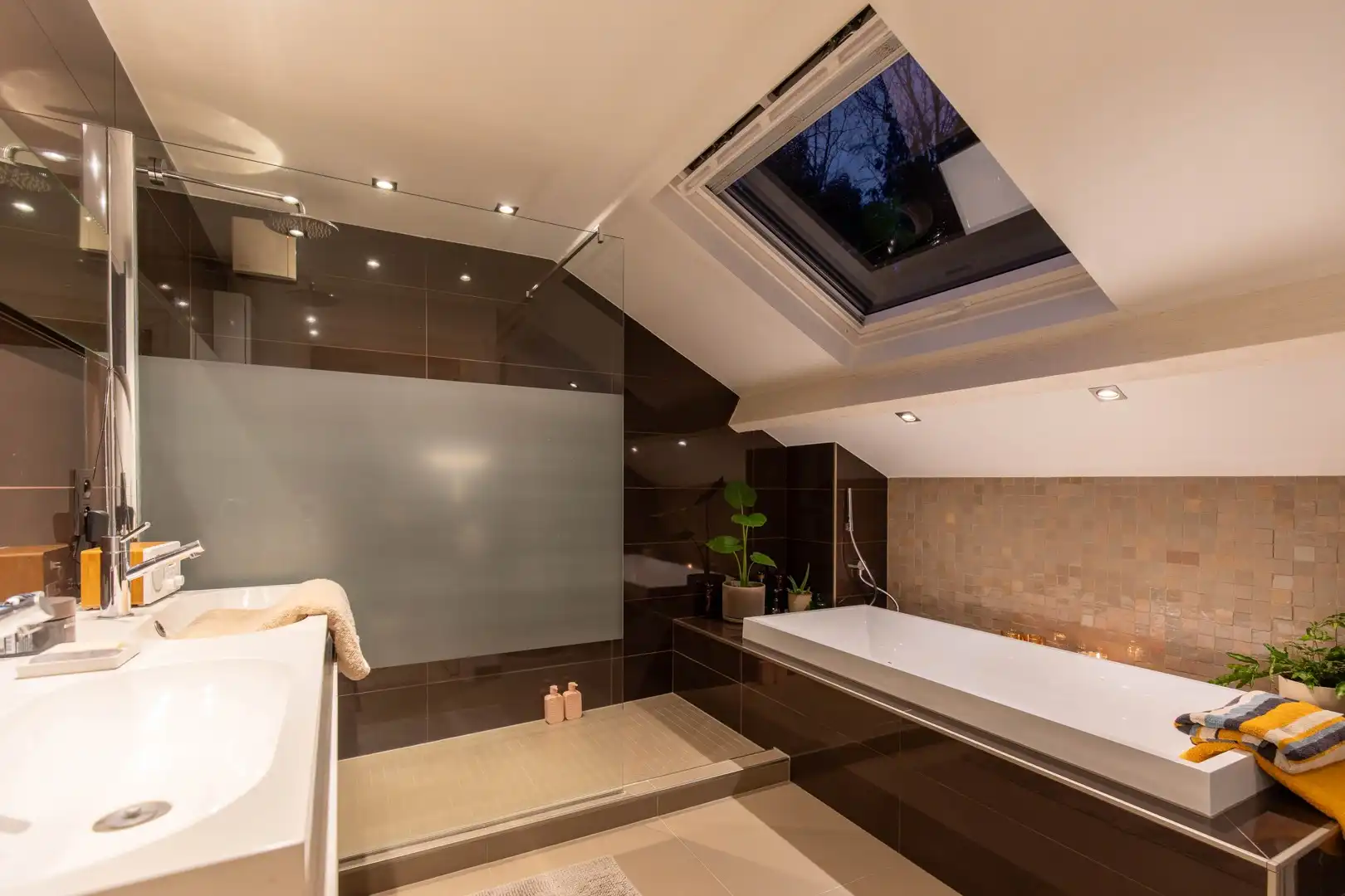 Sfeervol wonen in het groen foto 24