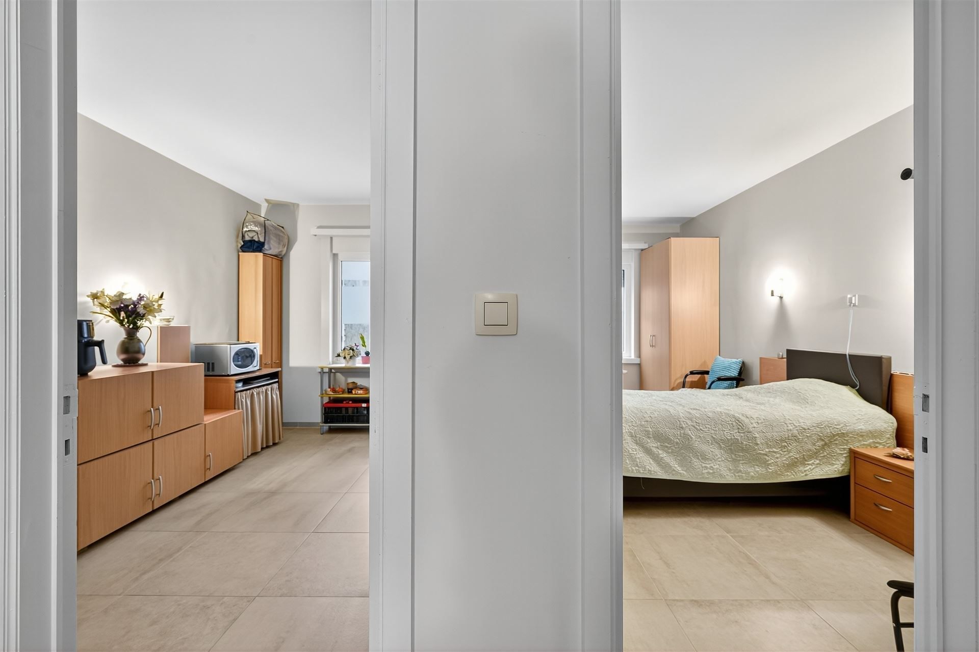 GERENOVEERD / RUGZIJDE ZEEDIJK foto 16