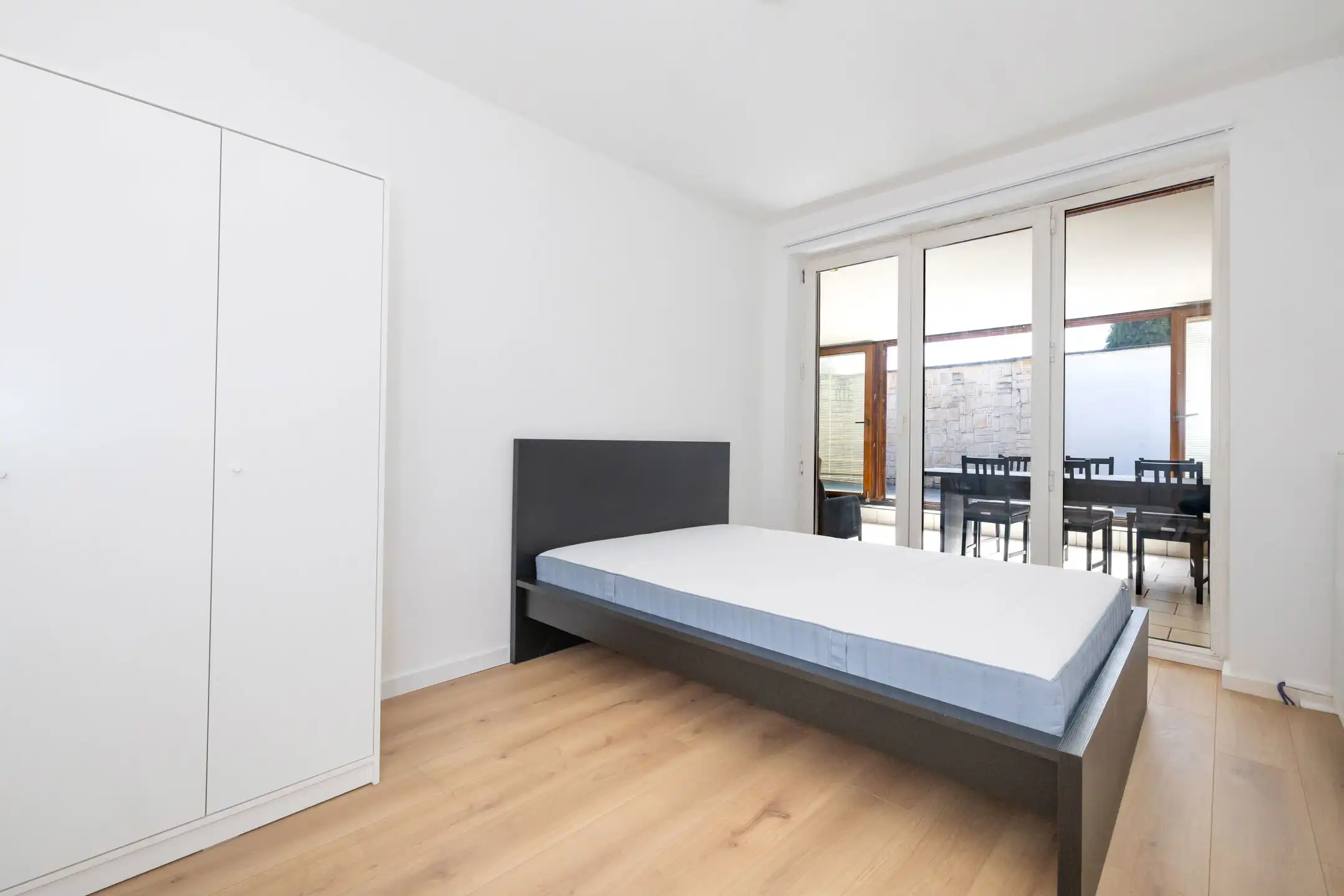 Huis met 5 slaapkamers + 2 studio's + opslagruimte  foto 12