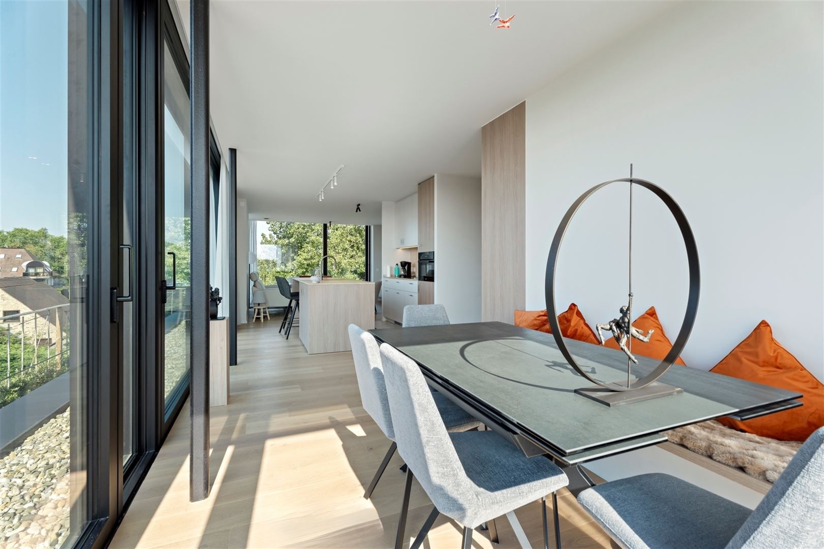 Splinternieuwe penthouse met grote terrassen in topgebouw foto 8
