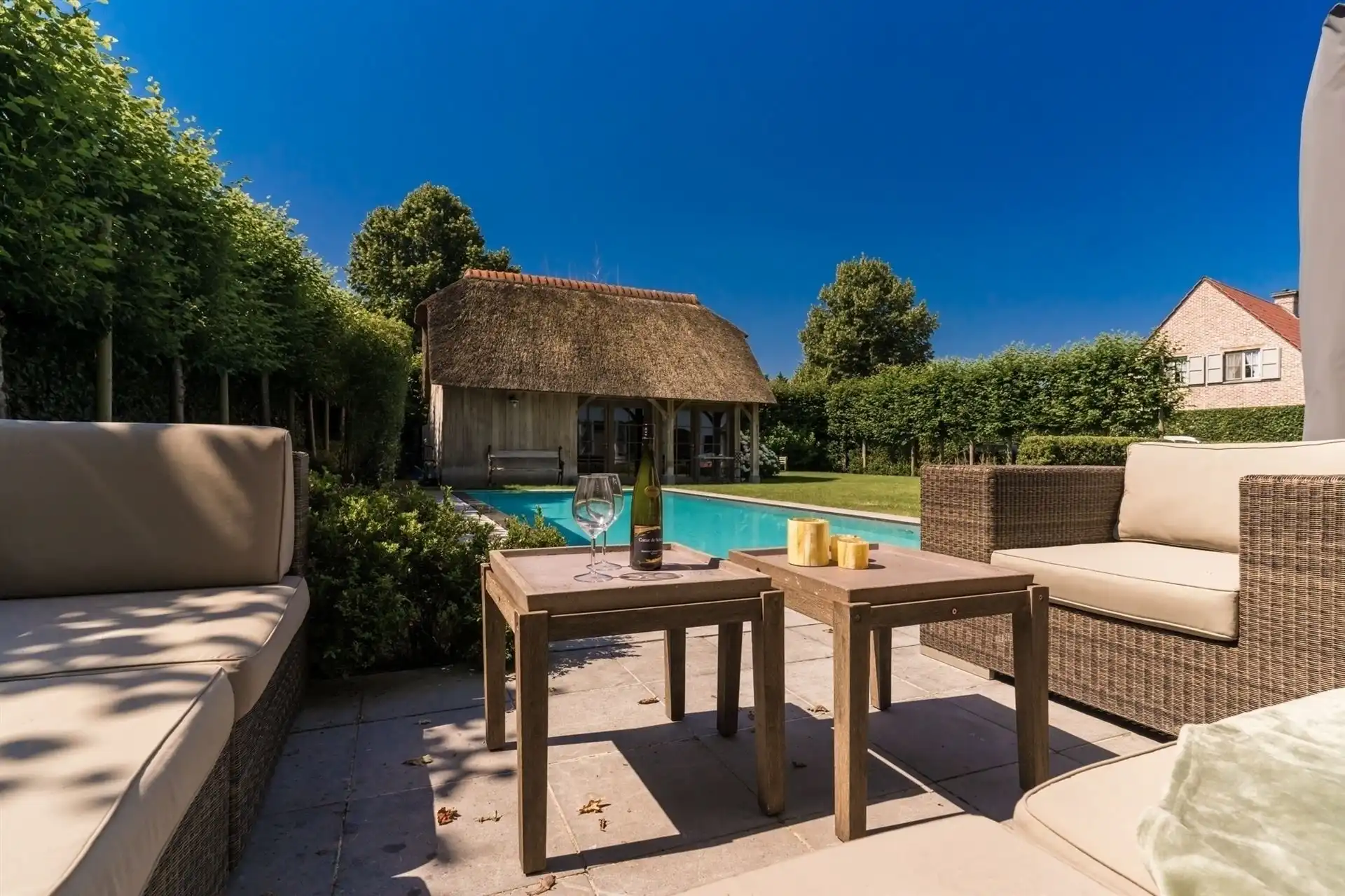 Authentieke hoeve met 4 slpks, poolhouse en zwembad foto 27