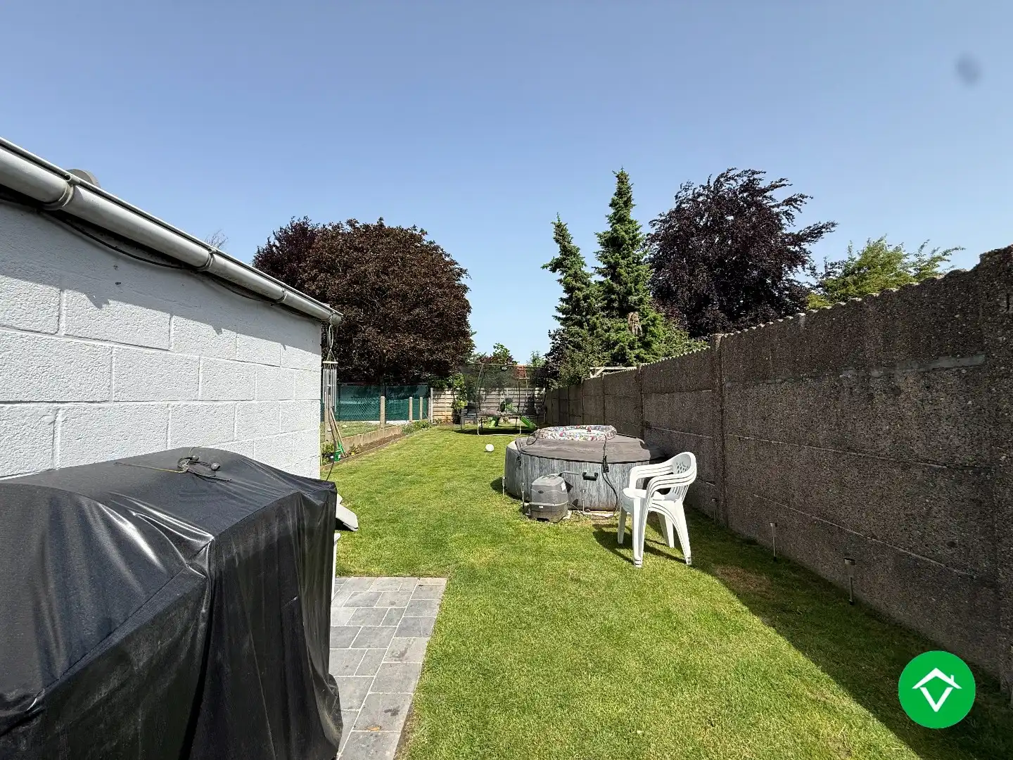 Rijwoning met 3 slaapkamers en tuin te Roeselare foto 12