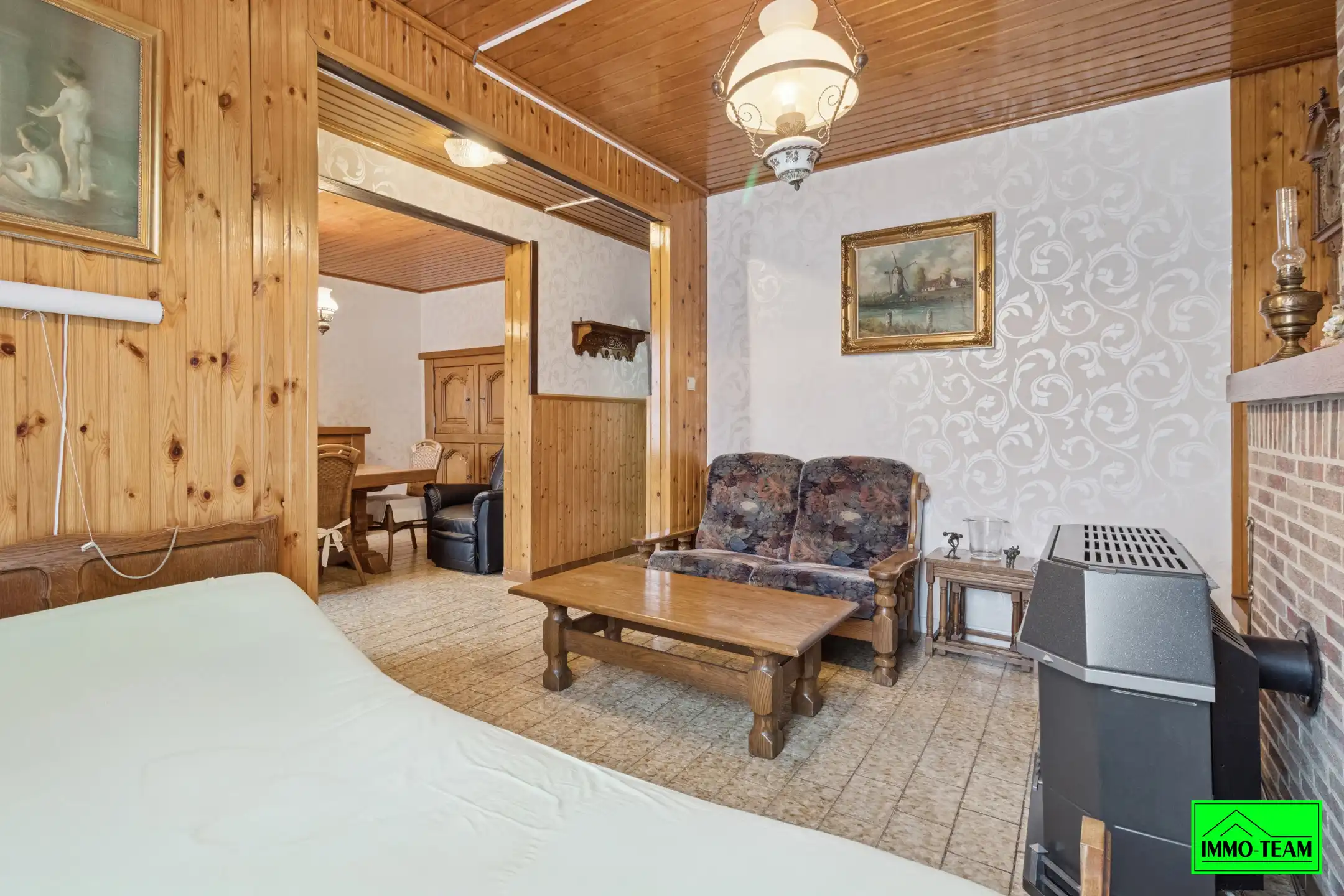 Charmante woning met renovatiepotentieel  foto 3