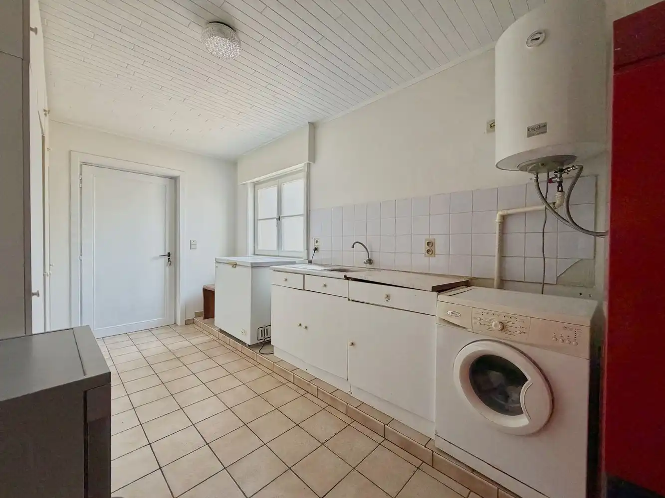 Ruime, lichtrijke gezinswoning (5 slpks) +tuin (1369m²) foto 7