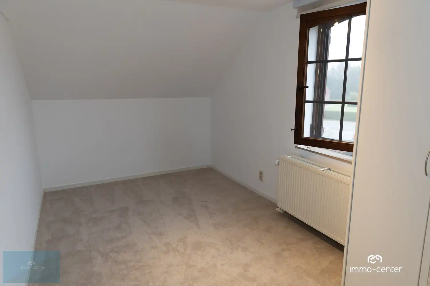 Te koop: Ruime open bebouwing met 3 slaapkamers, garage en tuin op 492 m² in Opglabbeek - Instapklare woning. foto 16