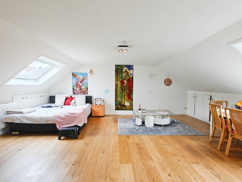 Ruime, gezellige studio op prima ligging foto {{pictureIndex}}