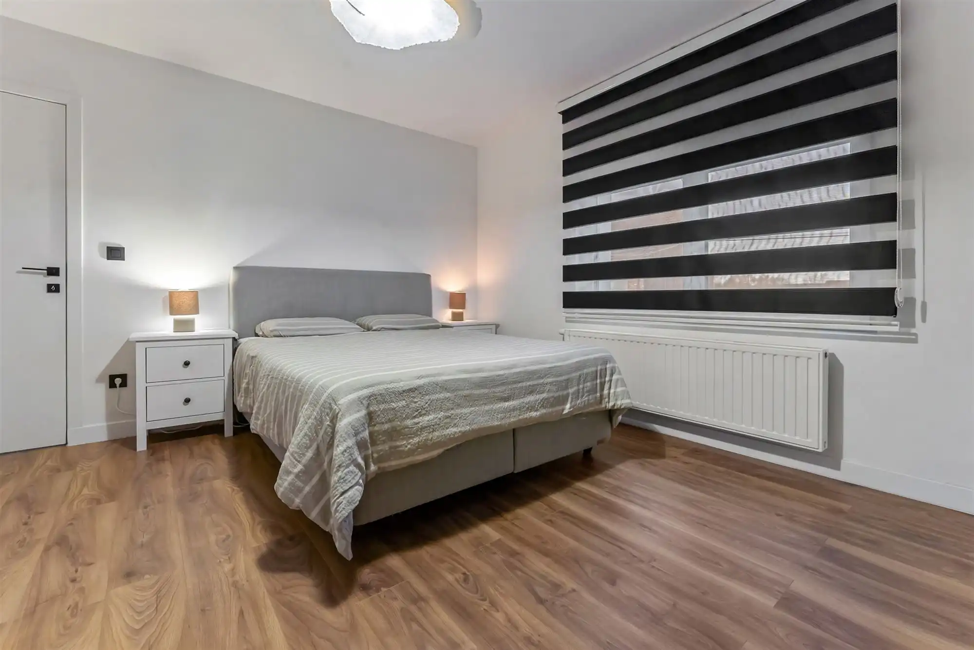 UITERST KNAP GERENOVEERDE WONING MET 3-4 SLAAPKAMERS OP EEN PERCEEL VAN 12A48CA TE BEVERLO foto 15