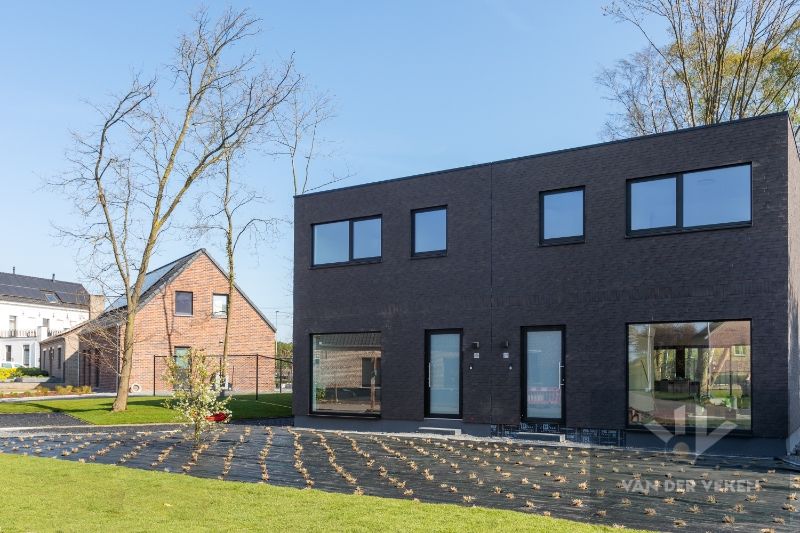 MODERNE PASSIEFWONINGEN OP AANGENAME, CENTRALE LOCATIE foto 25