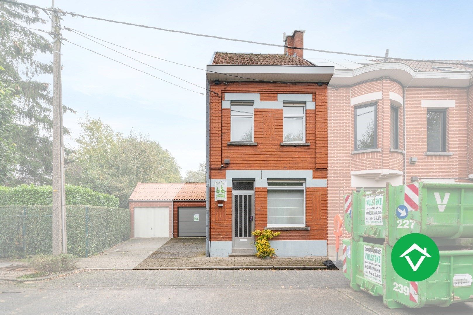 Ruime woning met 2 slaapkamers, garage en tuin nabij het stadspark te Roeselare foto 27