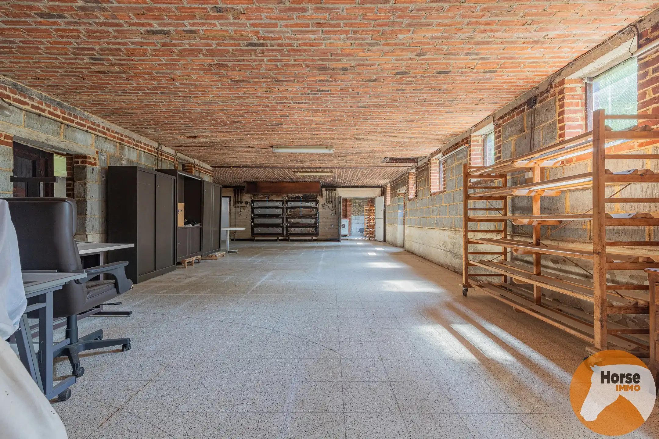 ST-L-ESSE - Ruime burgerwoning met achterliggende ateliers foto 25