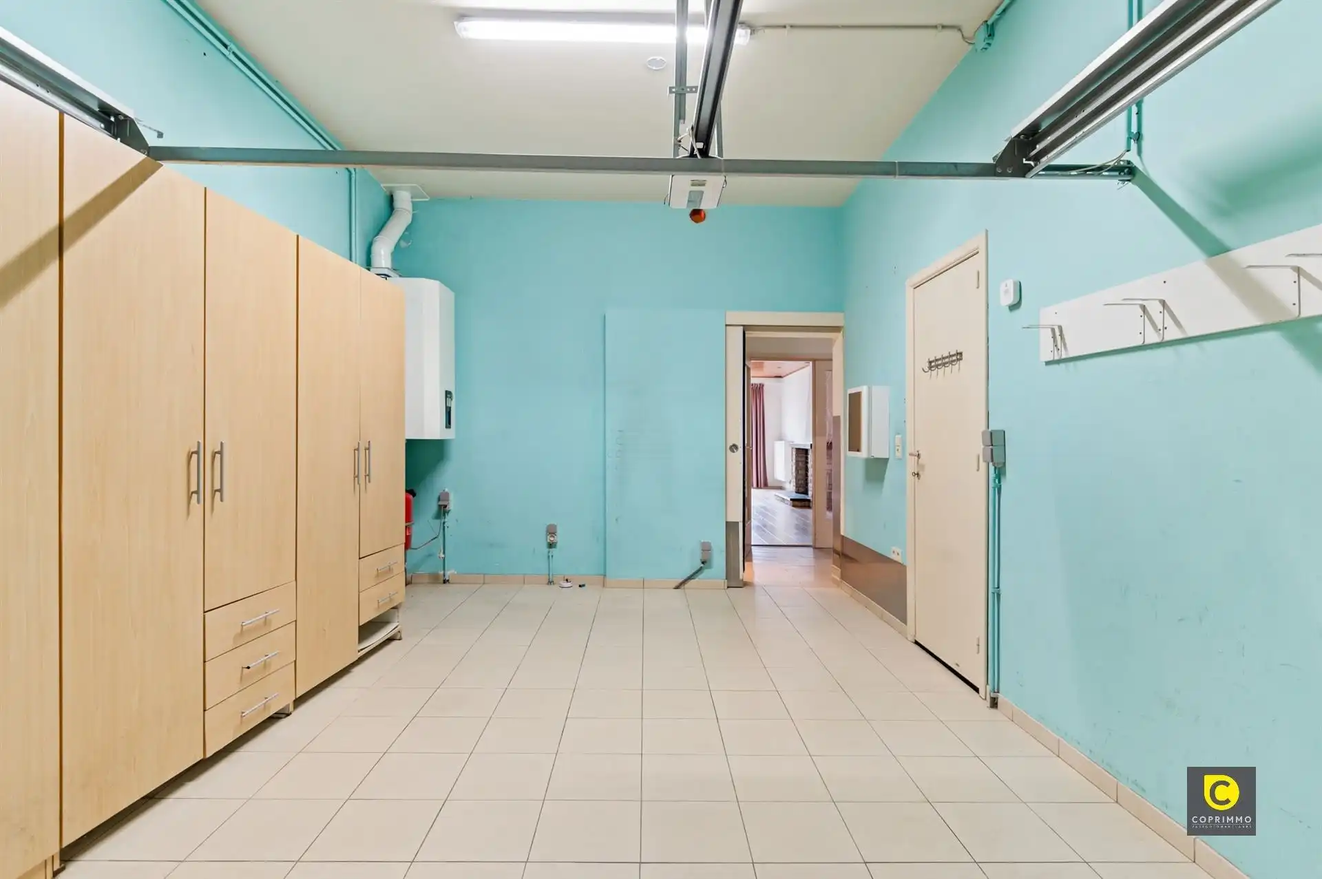 Woning met gezellige tuin en garage op centrale ligging! foto 9