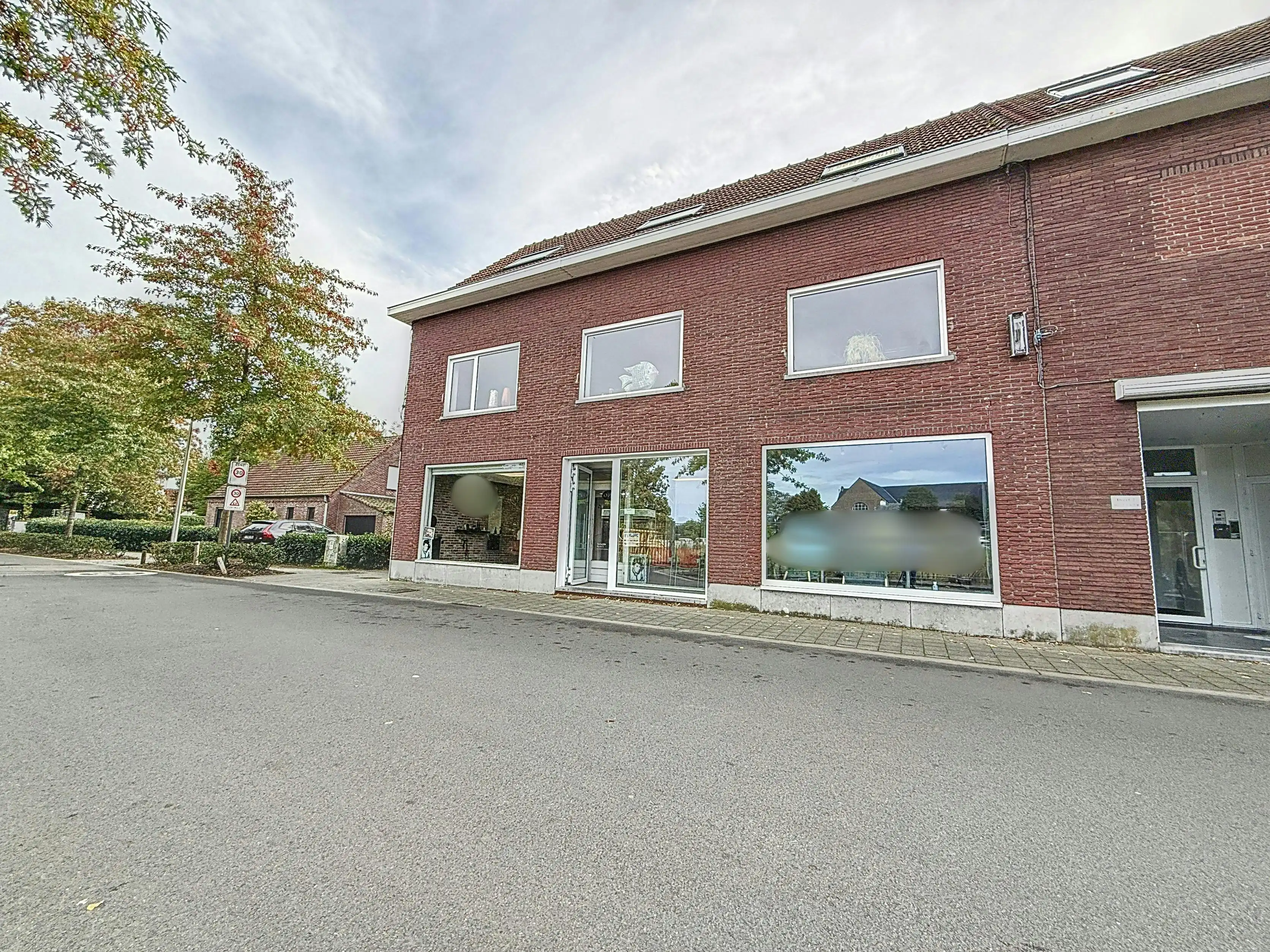 Vastgoedvennootschap te koop in Essen, Antwerpen foto 2