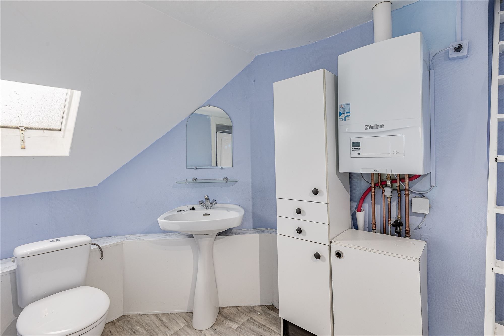 Charmante woning met enorm potentieel in hartje Berchem foto 16