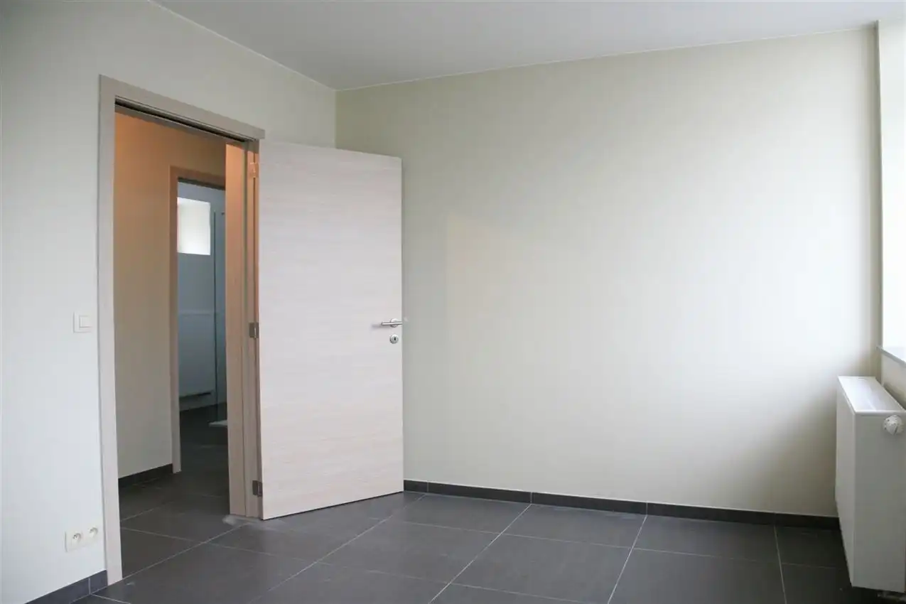 Appartement met 2 slpk., en zonnig terras aan station Zichem foto 8