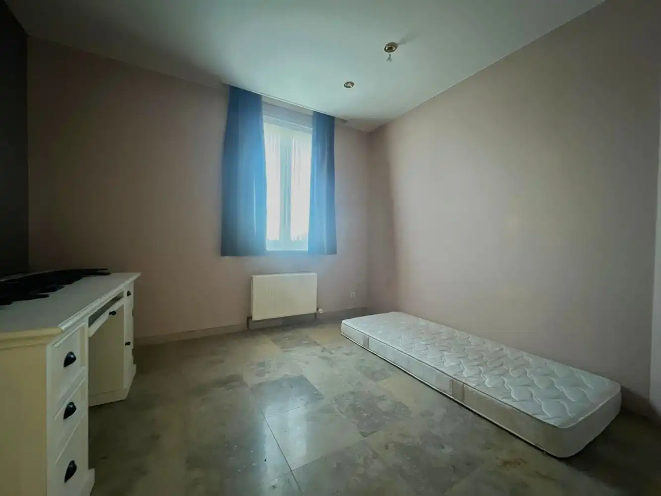 Uniek handelspand (269 m²) op toplocatie +ruime parking! foto 10