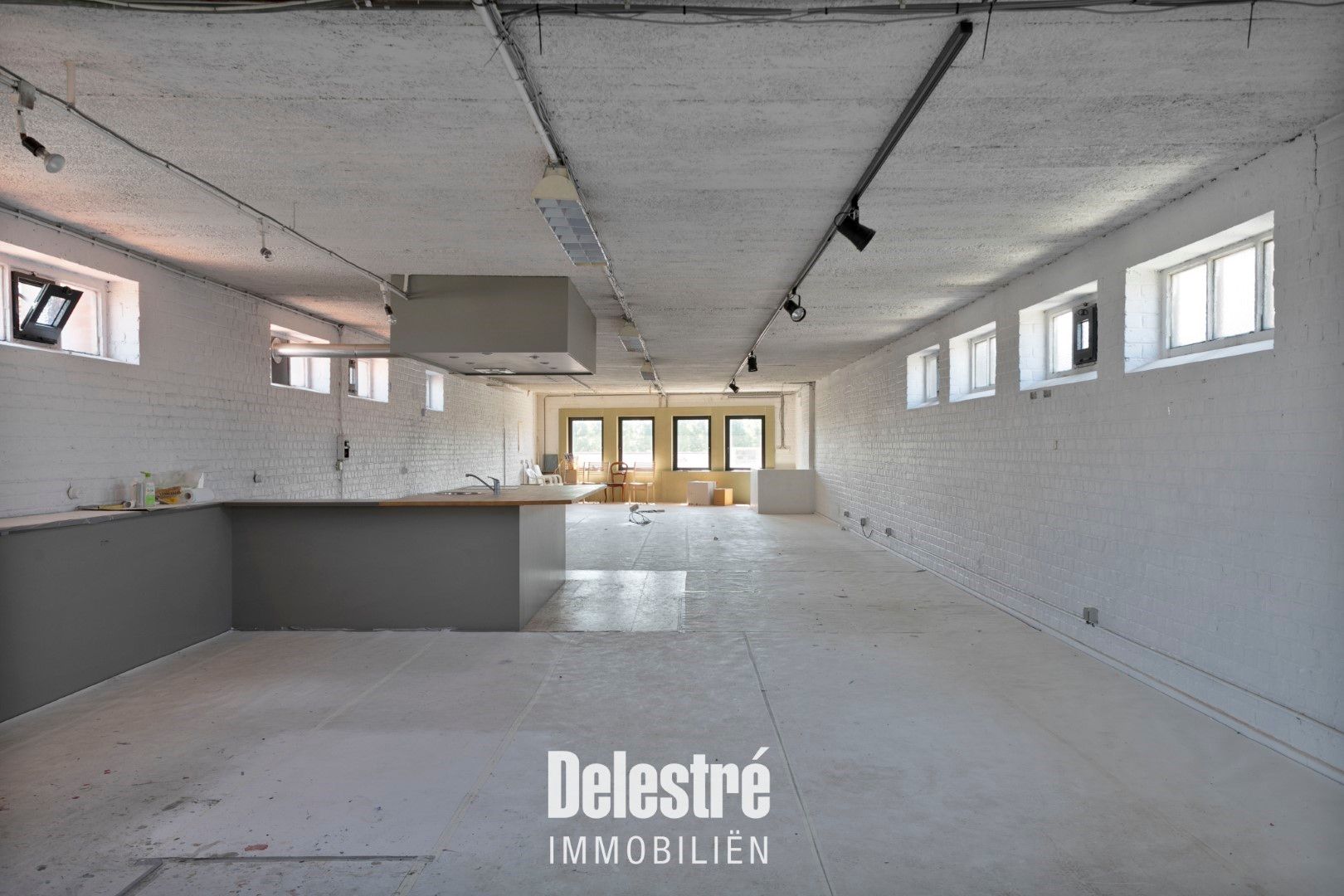 ** IN OPTIE ** LOFTVIBES 750 M2 LEO DE BETHUNELAAN.  foto 17