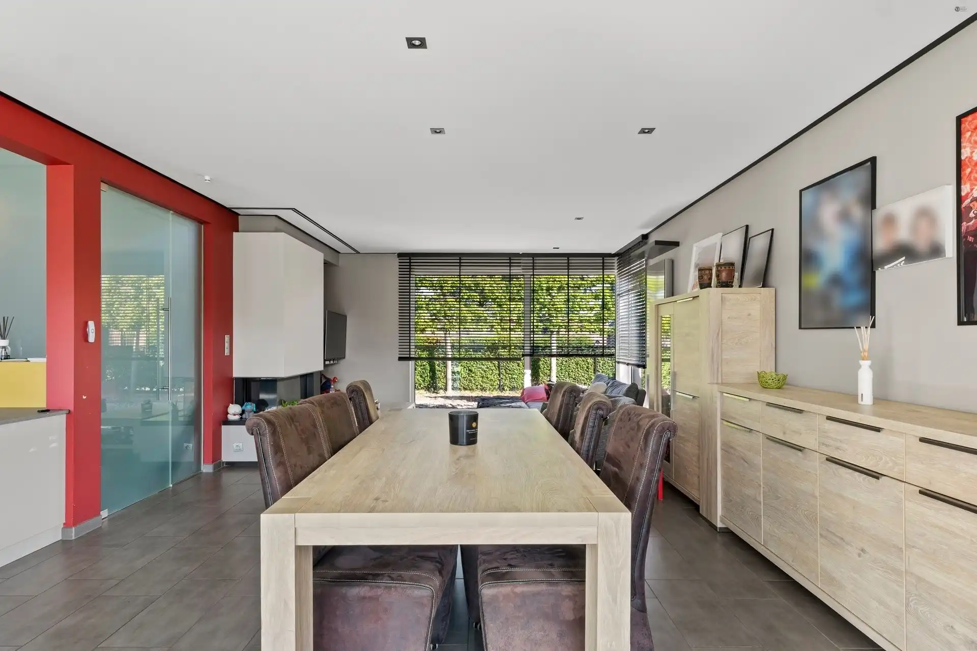open bebouwing met onderhoudsvriendelijke tuin foto 6