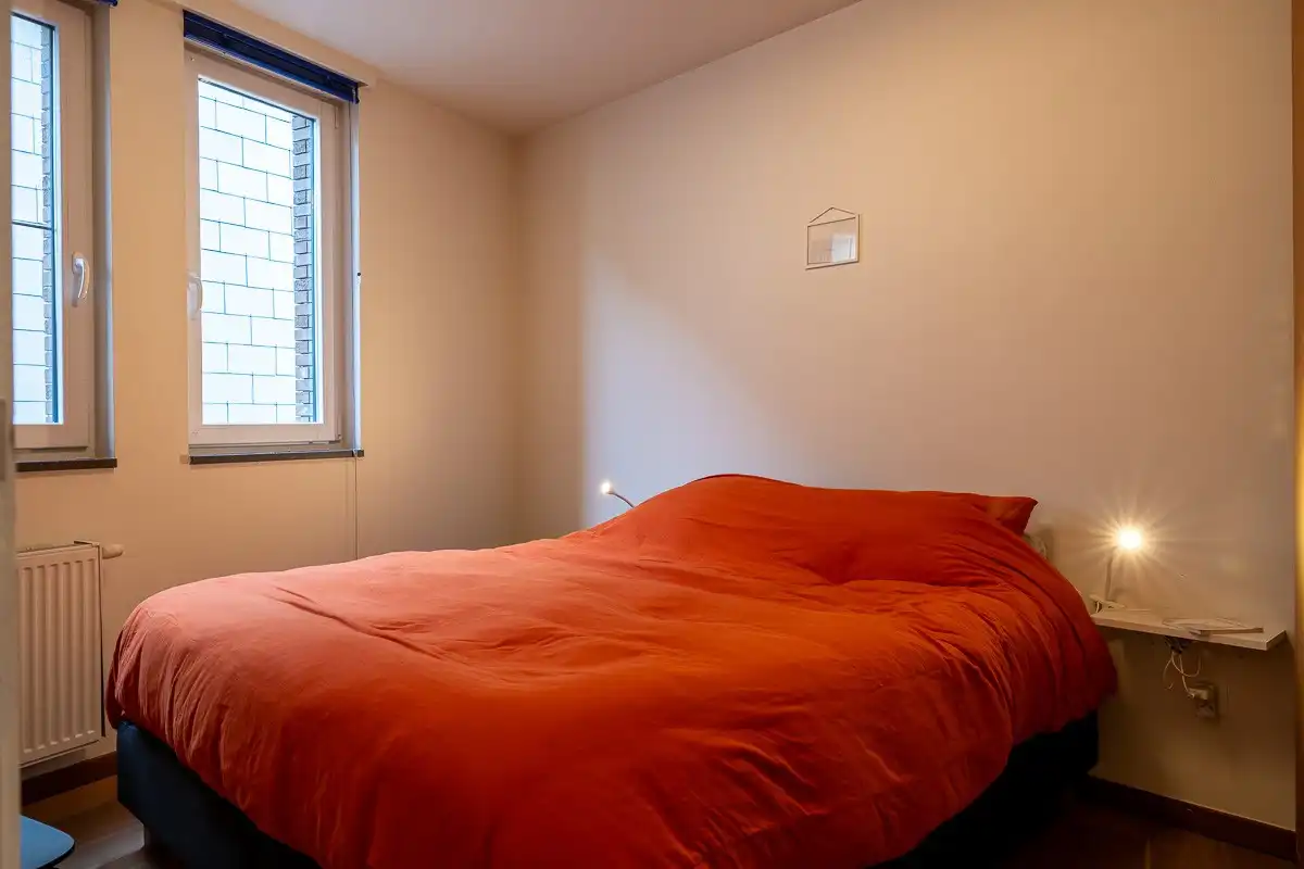 Ruim appartement met 3 slaapkamers en ondergrondse parkeerplaats foto 9