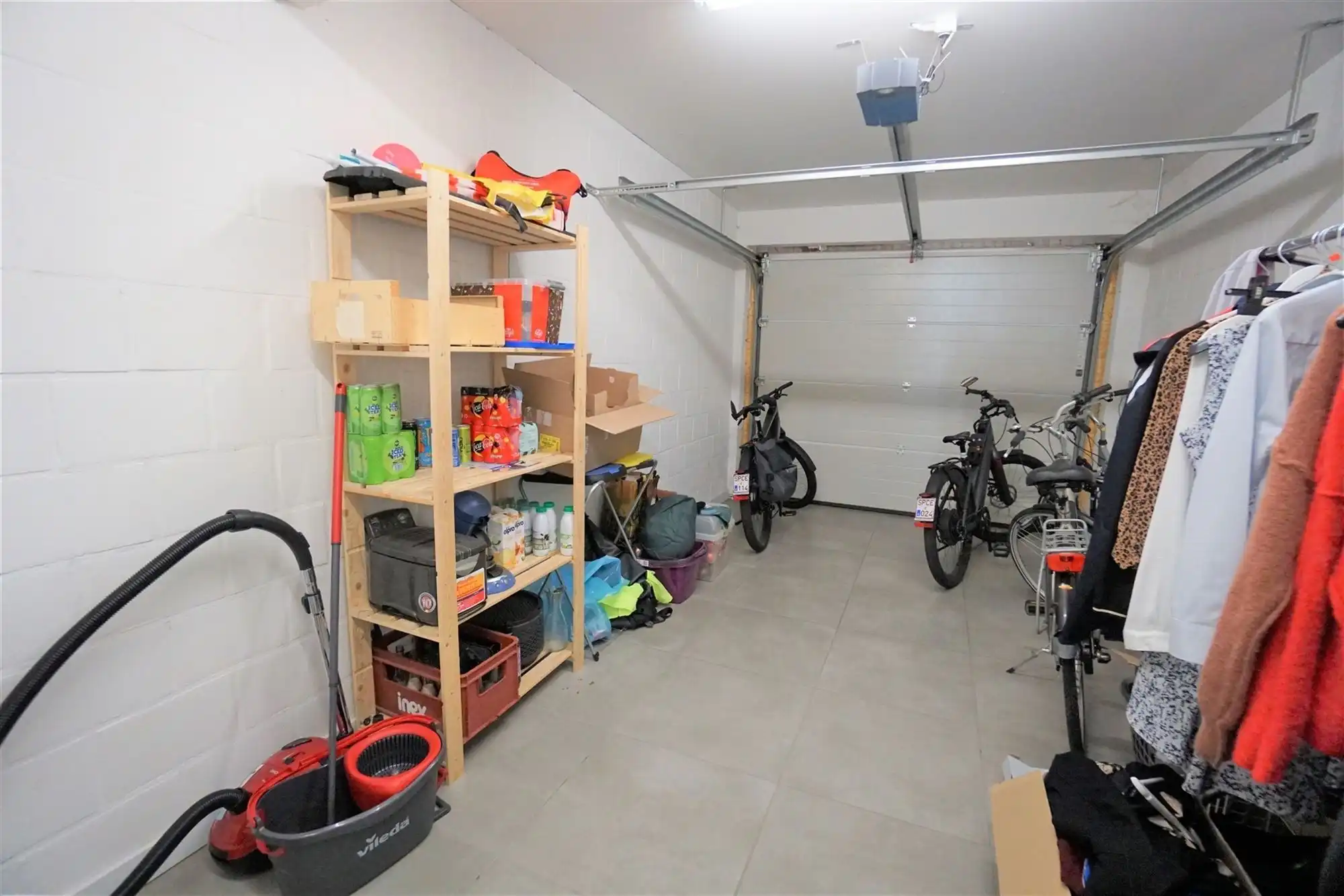 Gelijkvloers appartement met 1 slaapkamer en garage foto 13