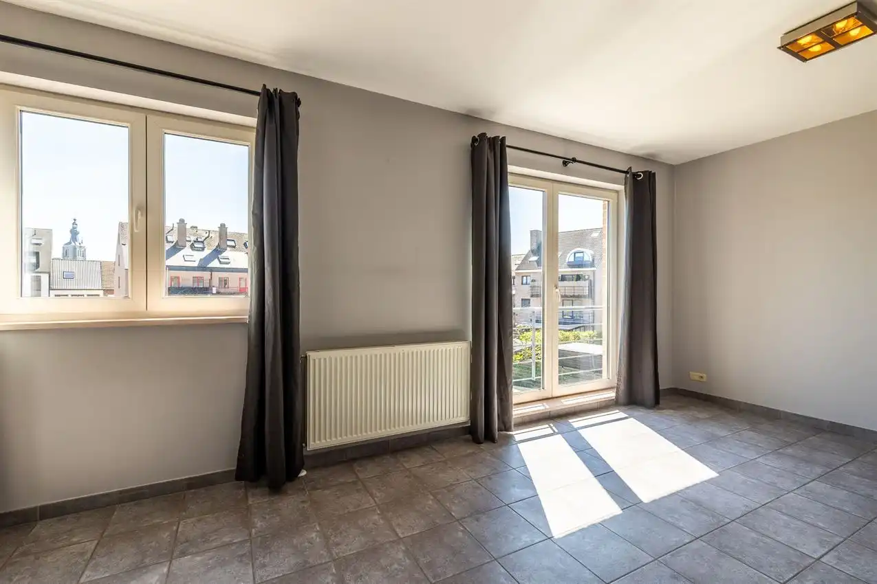 Duplex met twee slaapkamers en autostaanplaats op rustige locatie foto 6