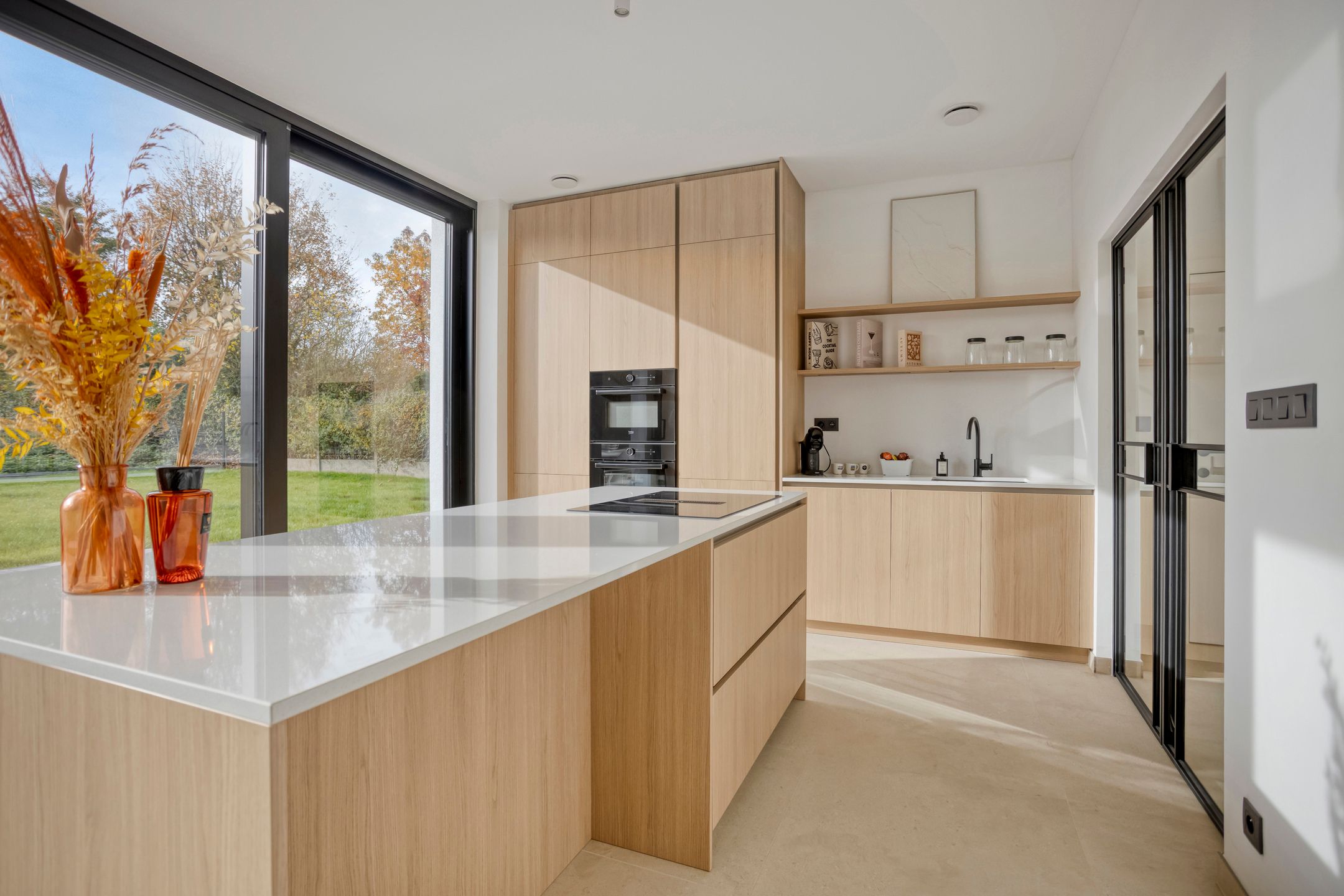 Moderne, energiezuinige woning met luxe afwerking foto 8