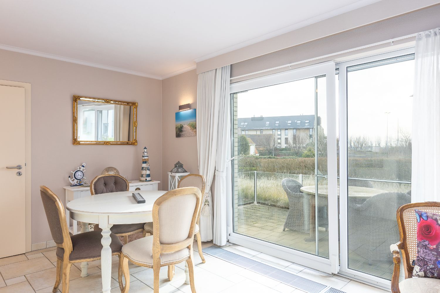 1 slaapkamer appartement met fantastisch Zuid-georiënteerd terras! foto 5
