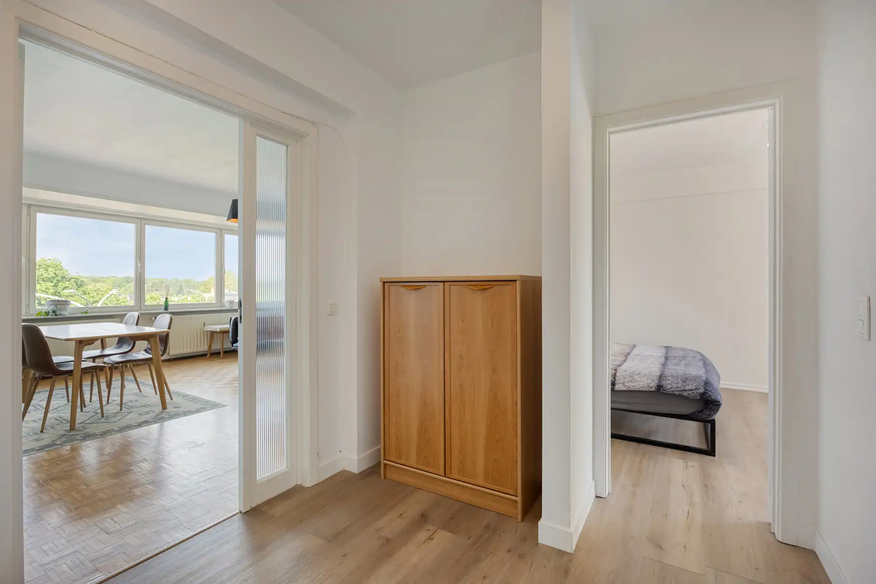 Instapklaar appartement met 1 slaapkamer en terras! foto 6