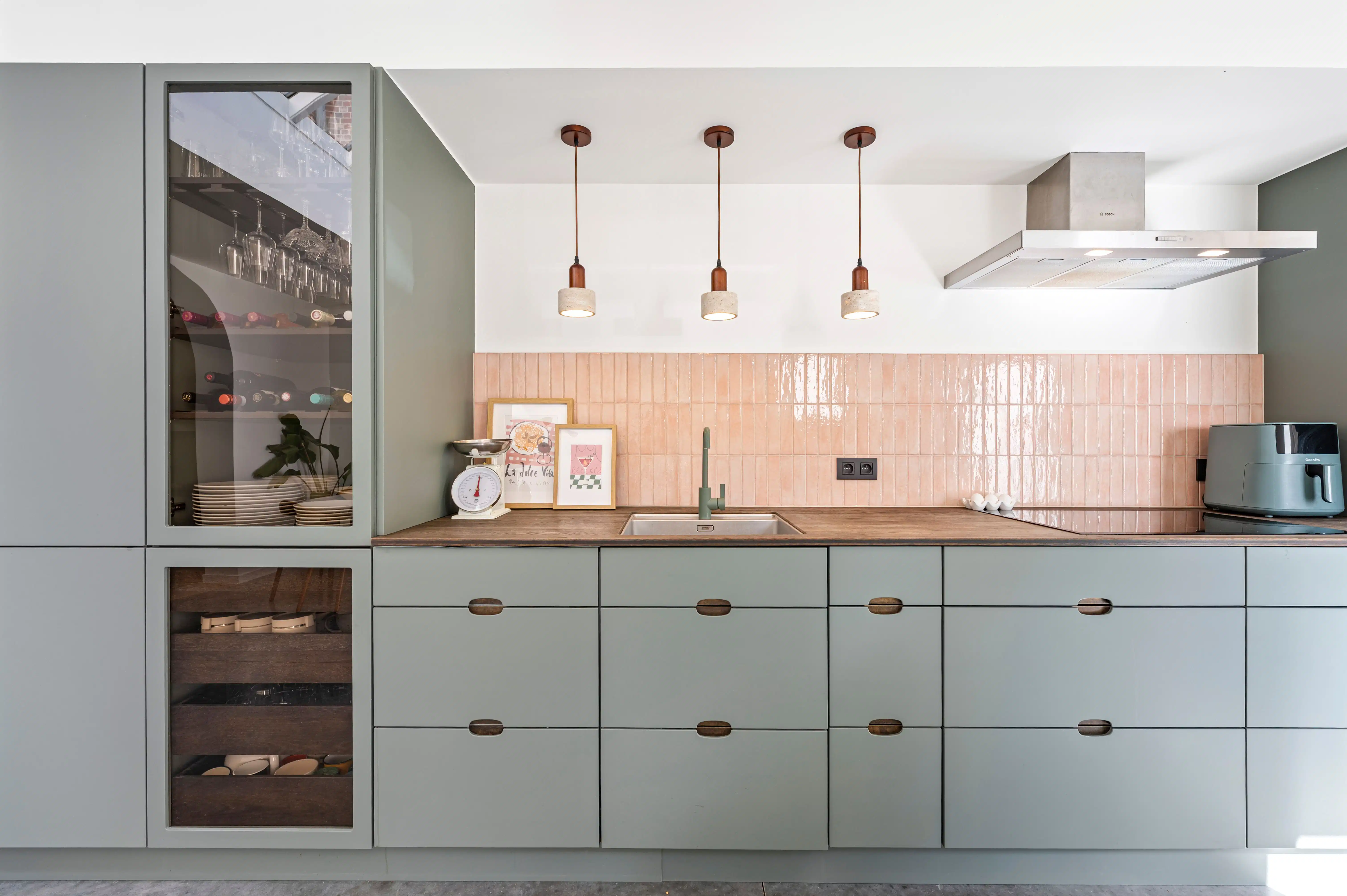 Charmante, instapklare woning met tuin en achteringang. foto 5