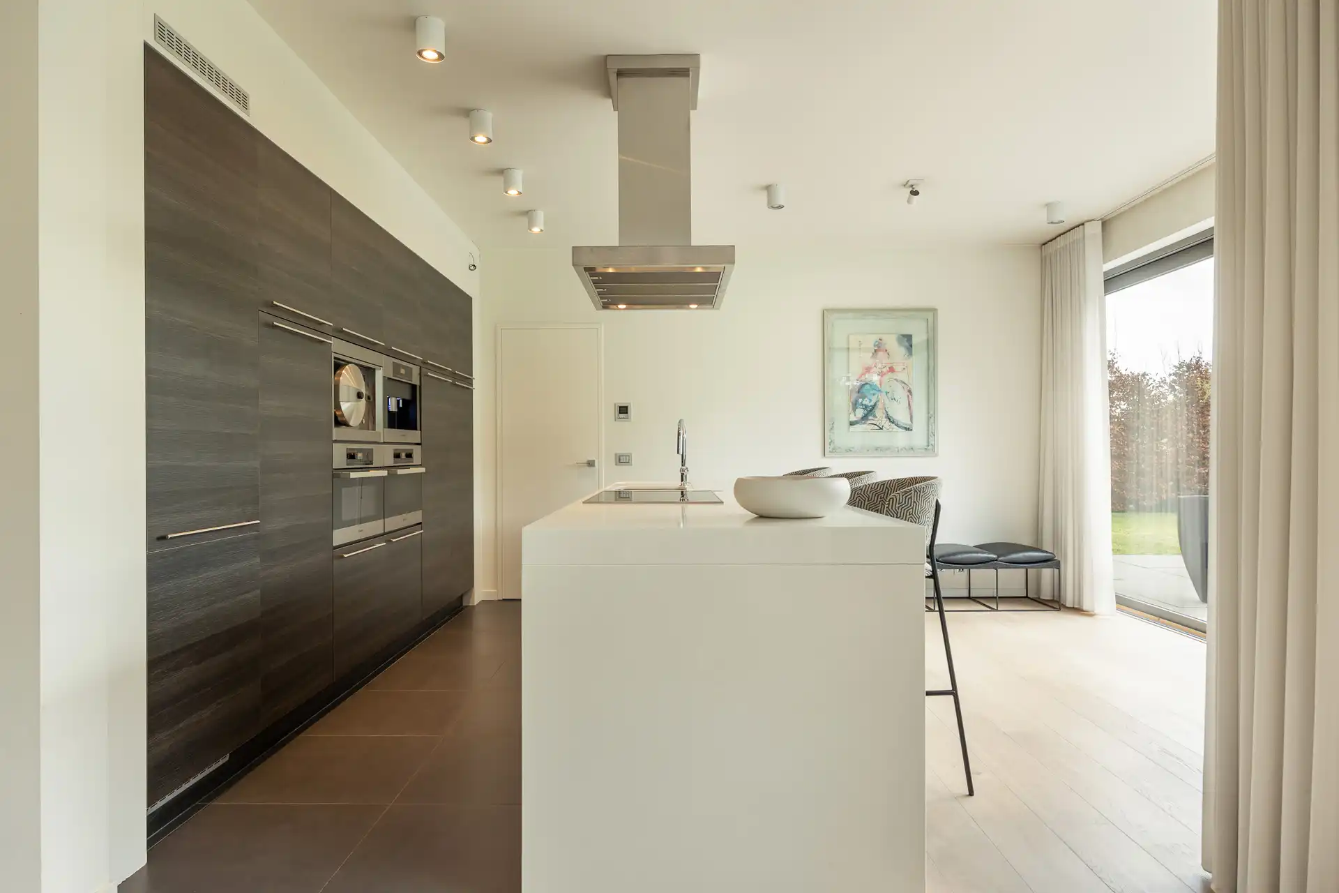 Exclusieve, strakke luxevilla met indrukwekkend basement in groene topwijk van Grimbergen foto 5
