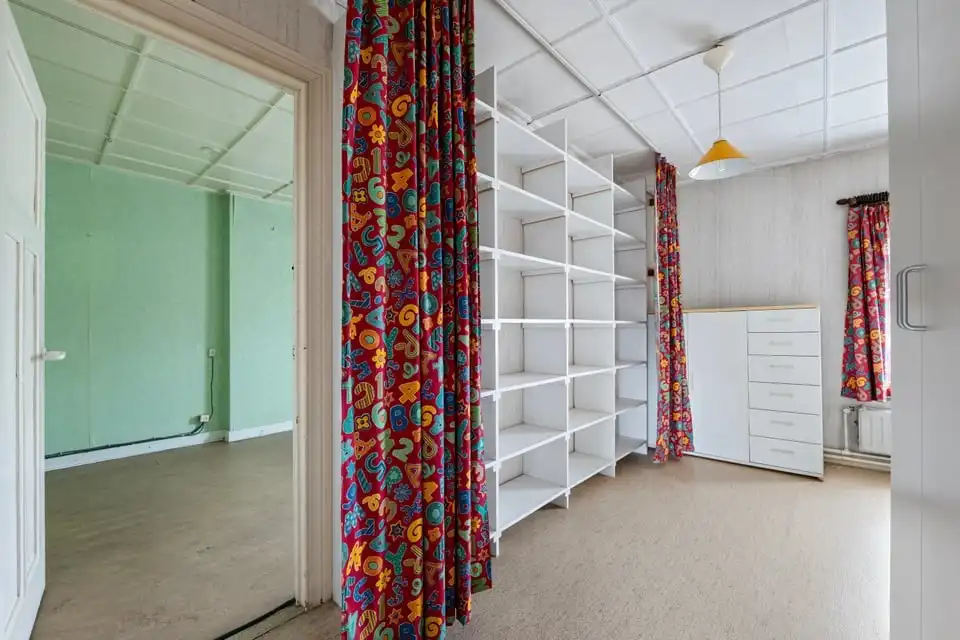 TE RENOVEREN GEZINSWONING MET GARAGE IN HET CENTRUM VAN GINGELOM foto 19