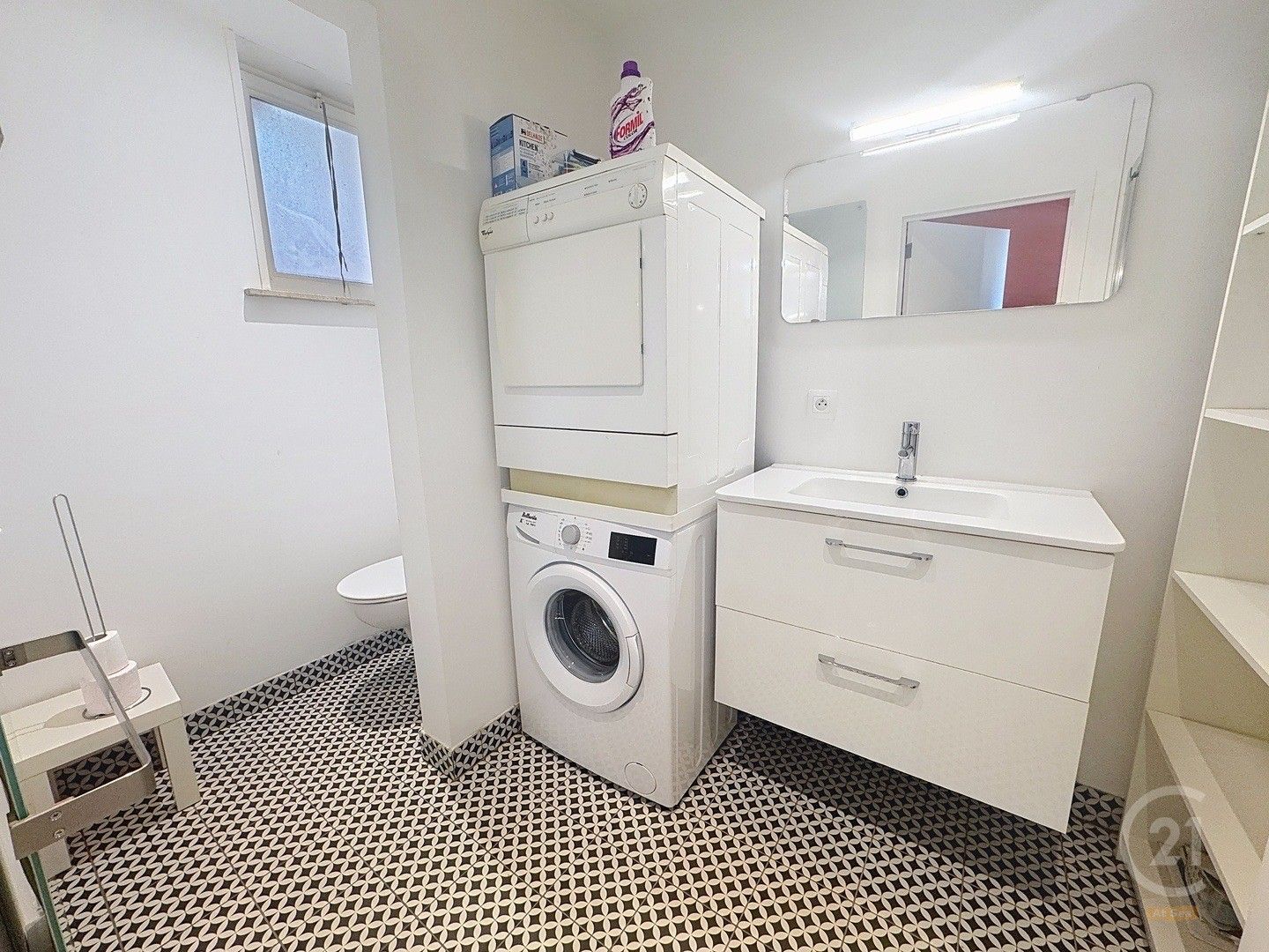 Gelijkvloers appartement met 2 slaapkamers én garage! foto 7