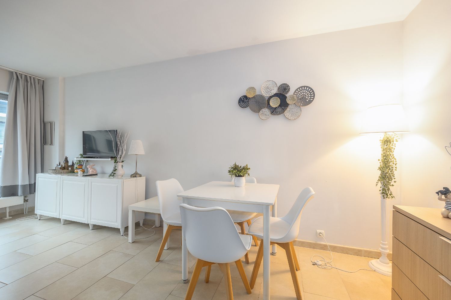 Studio op steenworp van het strand foto 6