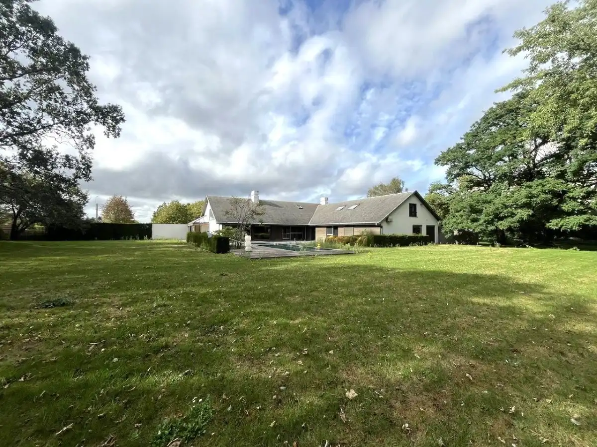 Langemark - Alleenstaande ruime villa met zwembad&nbsp; op een uitzonderlijk domein foto 26