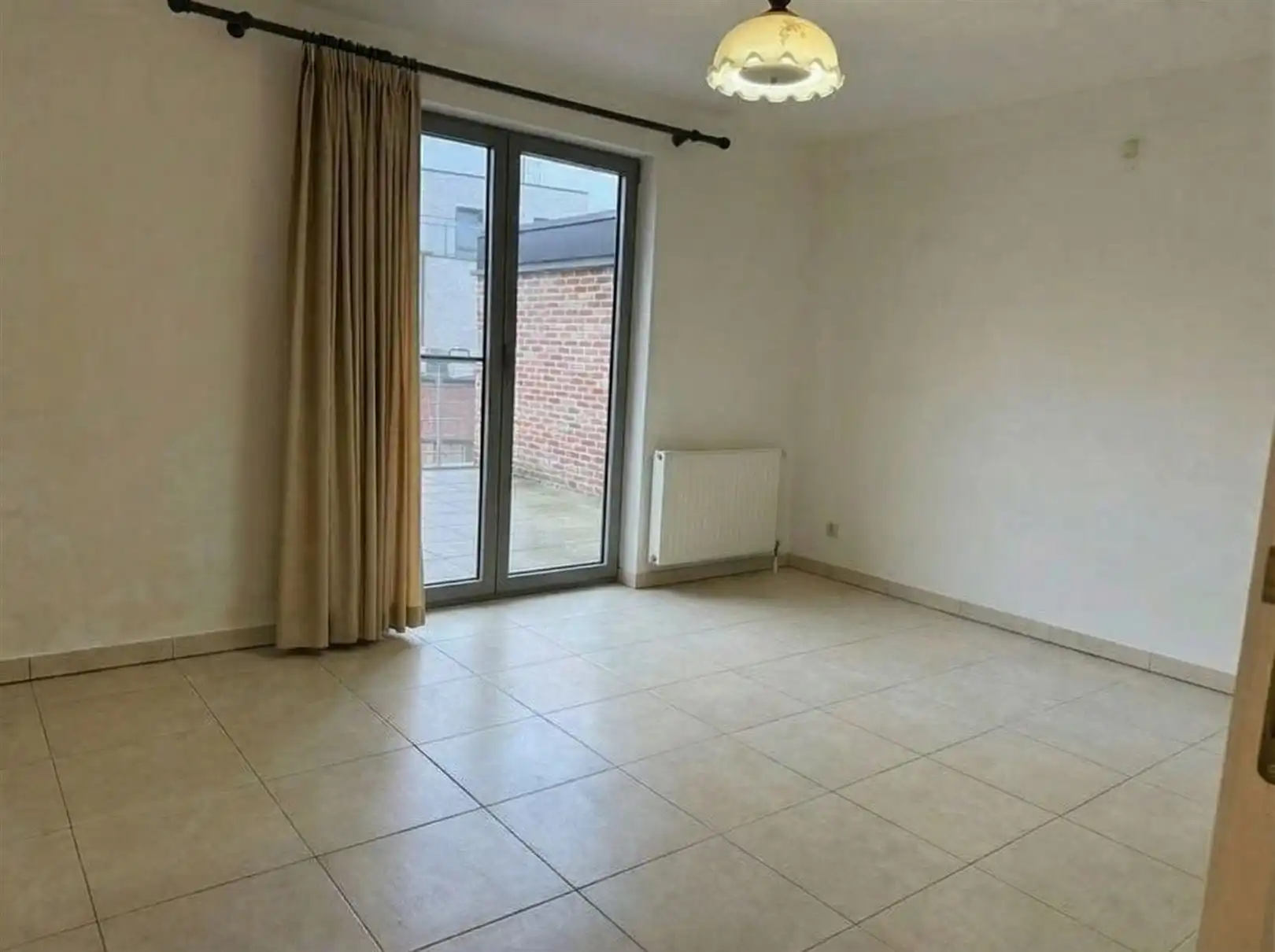 TE HUUR: Ruim appartement met 2 slaapkamers te Heusden-Zolder! foto 12