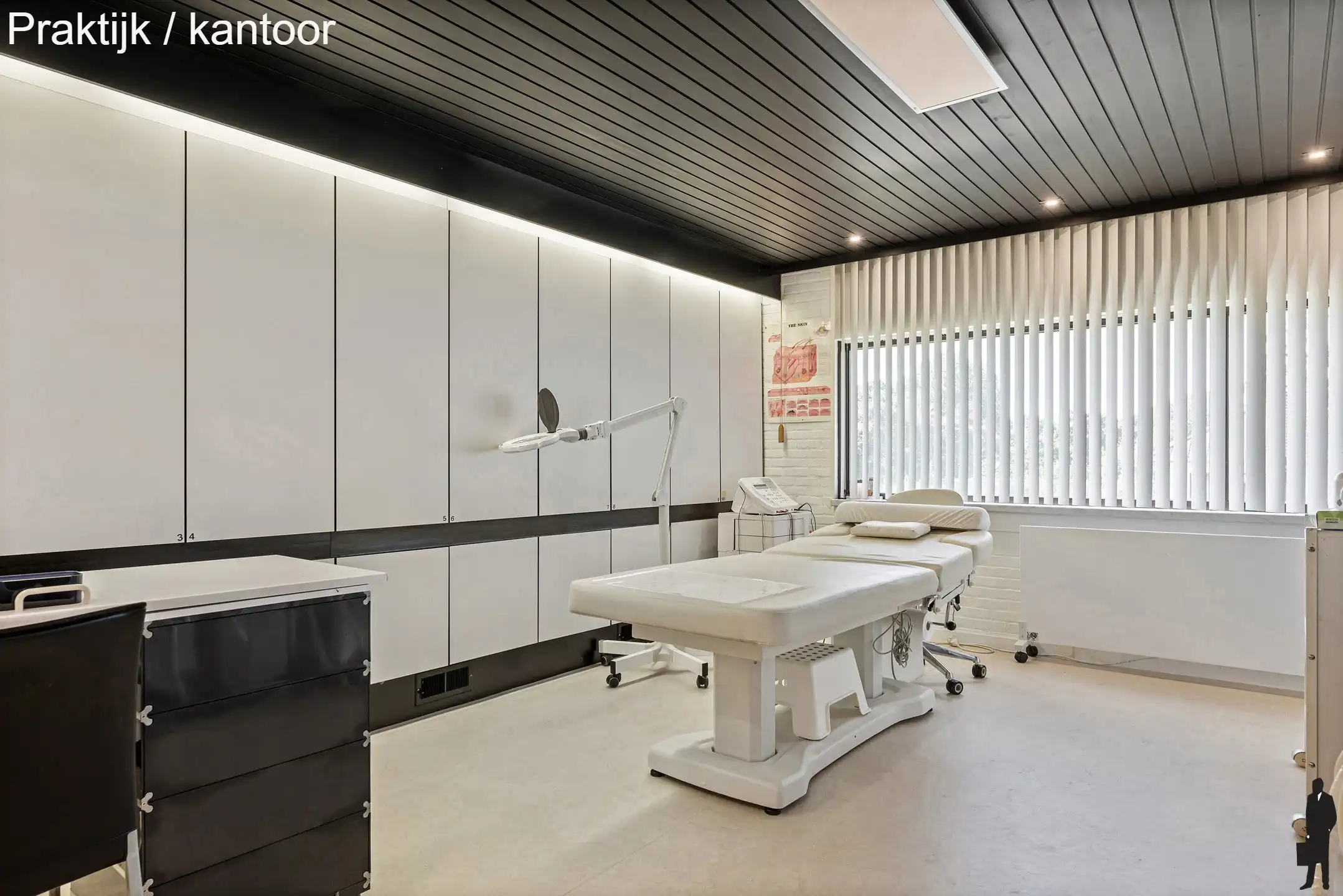 Architectenwoning met zwembad en praktijk/kantoor aan huis foto 17