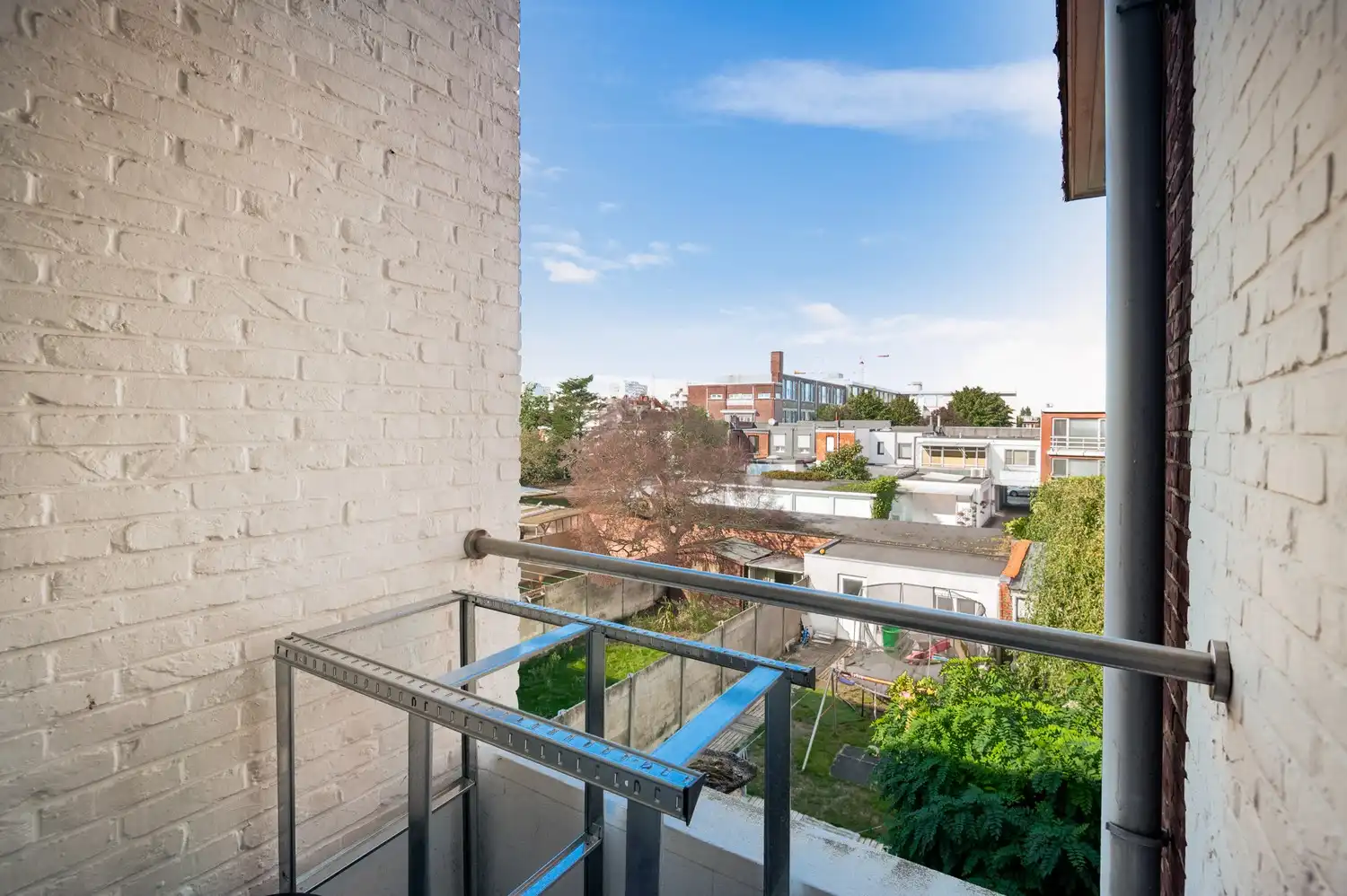 Appartement met 3 slaapkamers en terras in Deurne! foto 12
