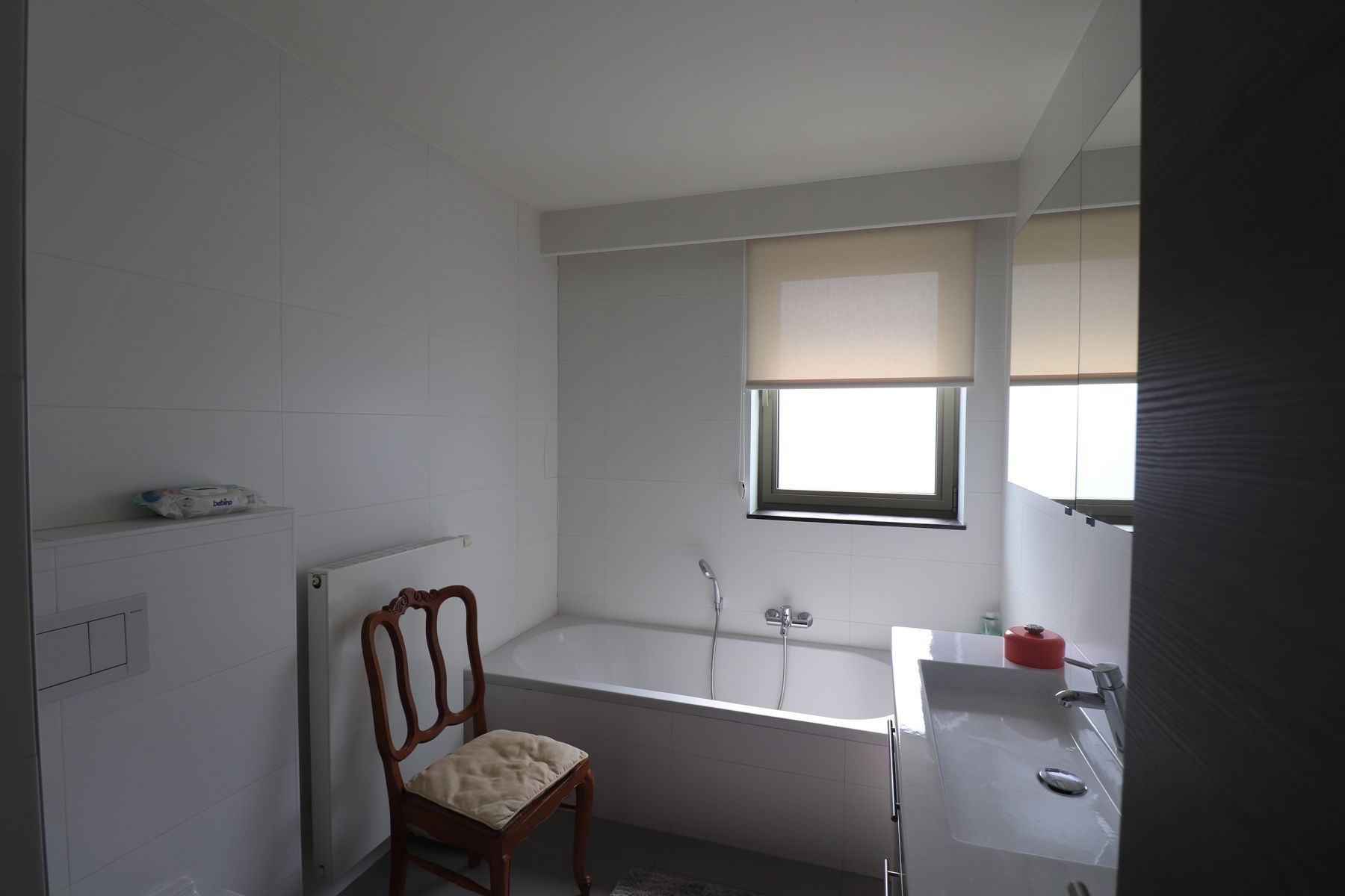 Een appartement met 2 slaapkamers, terras en autostaanplaats in het centrum van Merksplas. foto 17