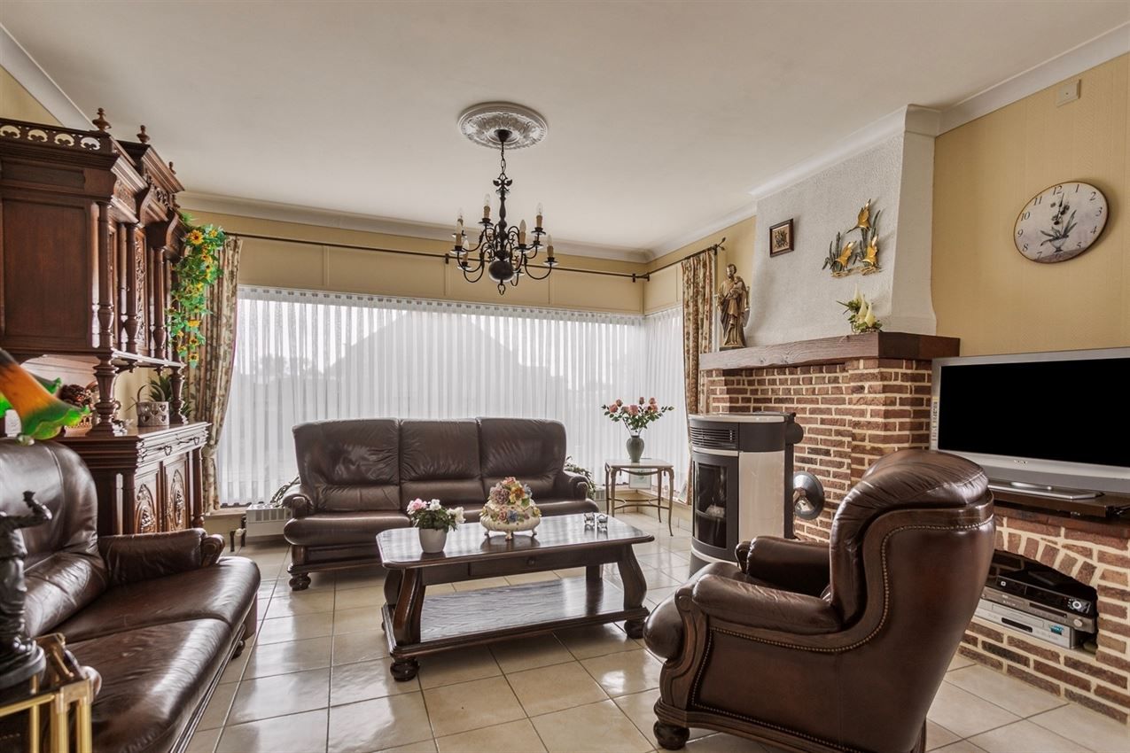 Instapklare woning, 3slk, met weiland 52a foto 6