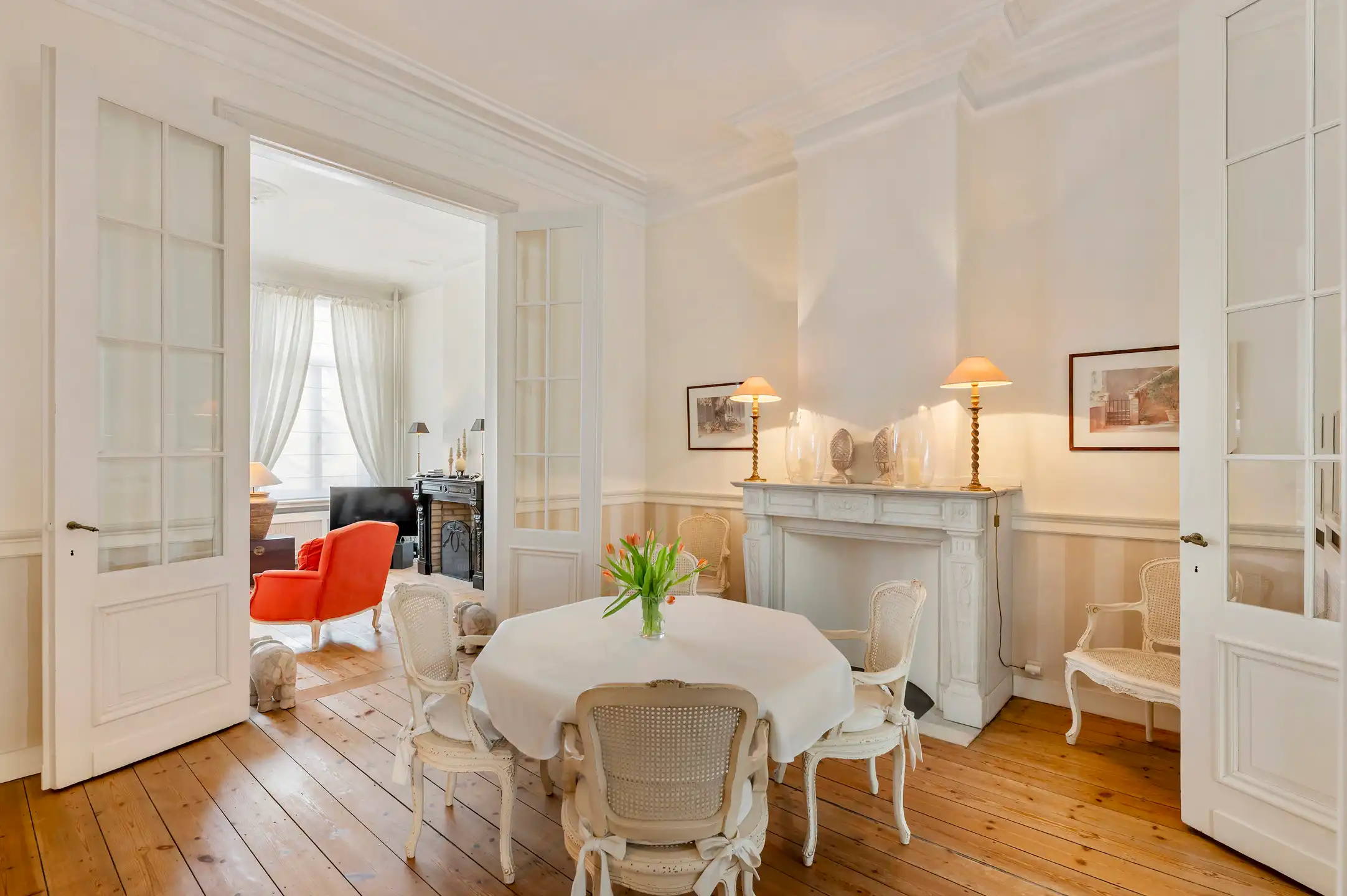 Statig herenhuis met praktijkruimte op toplocatie in Antwerpen foto 34